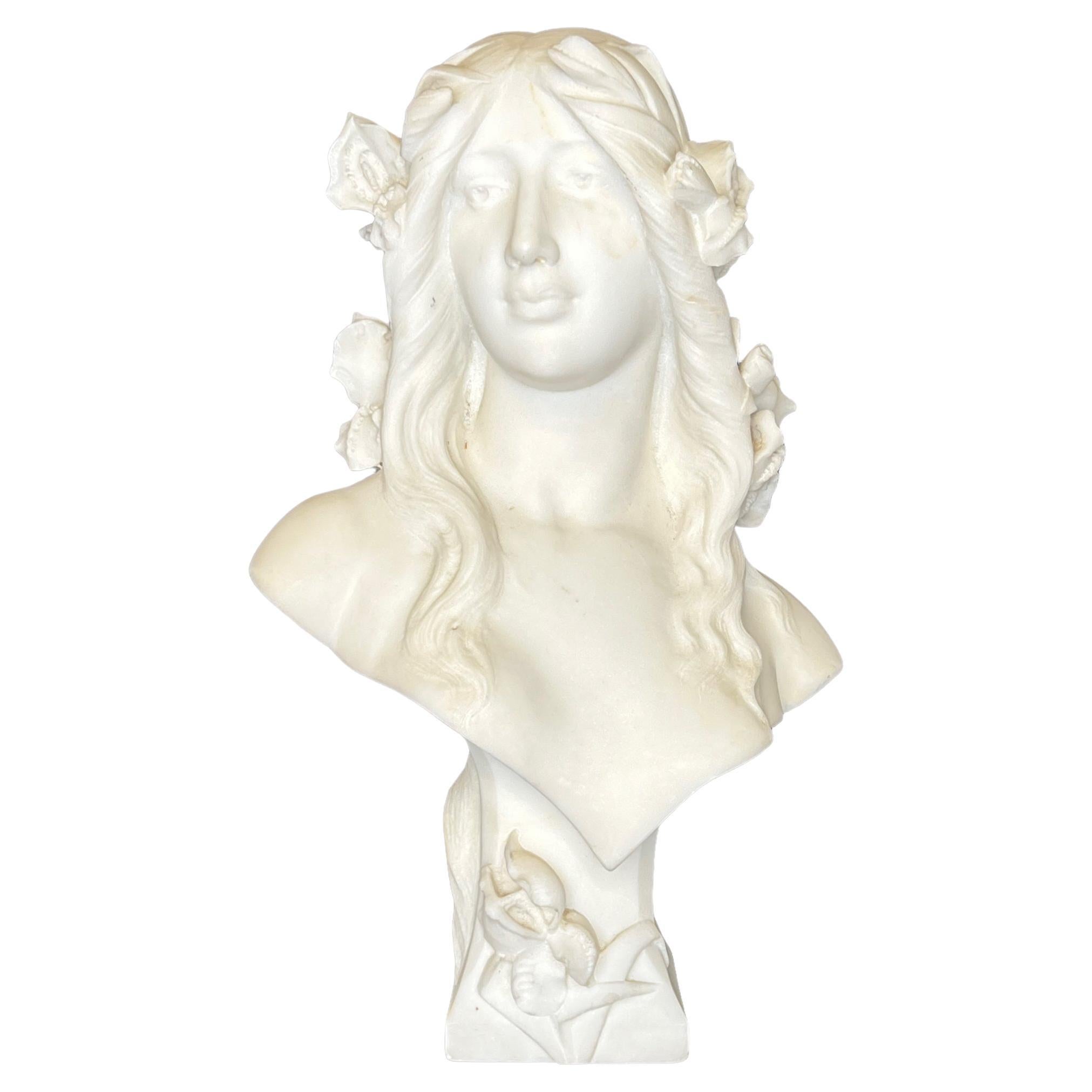 Buste de beauté féminine en marbre d'époque Art nouveau français