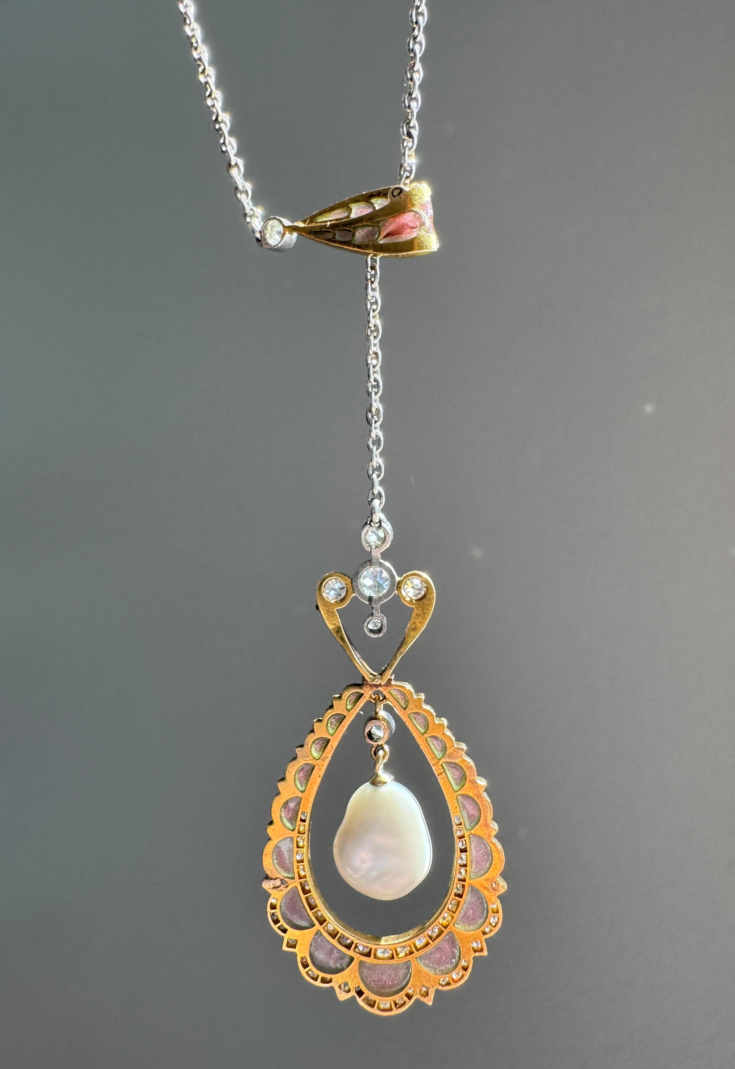 Collana Lavaliere Plique-a-Jour in stile Art Nouveau francese in vendita 1