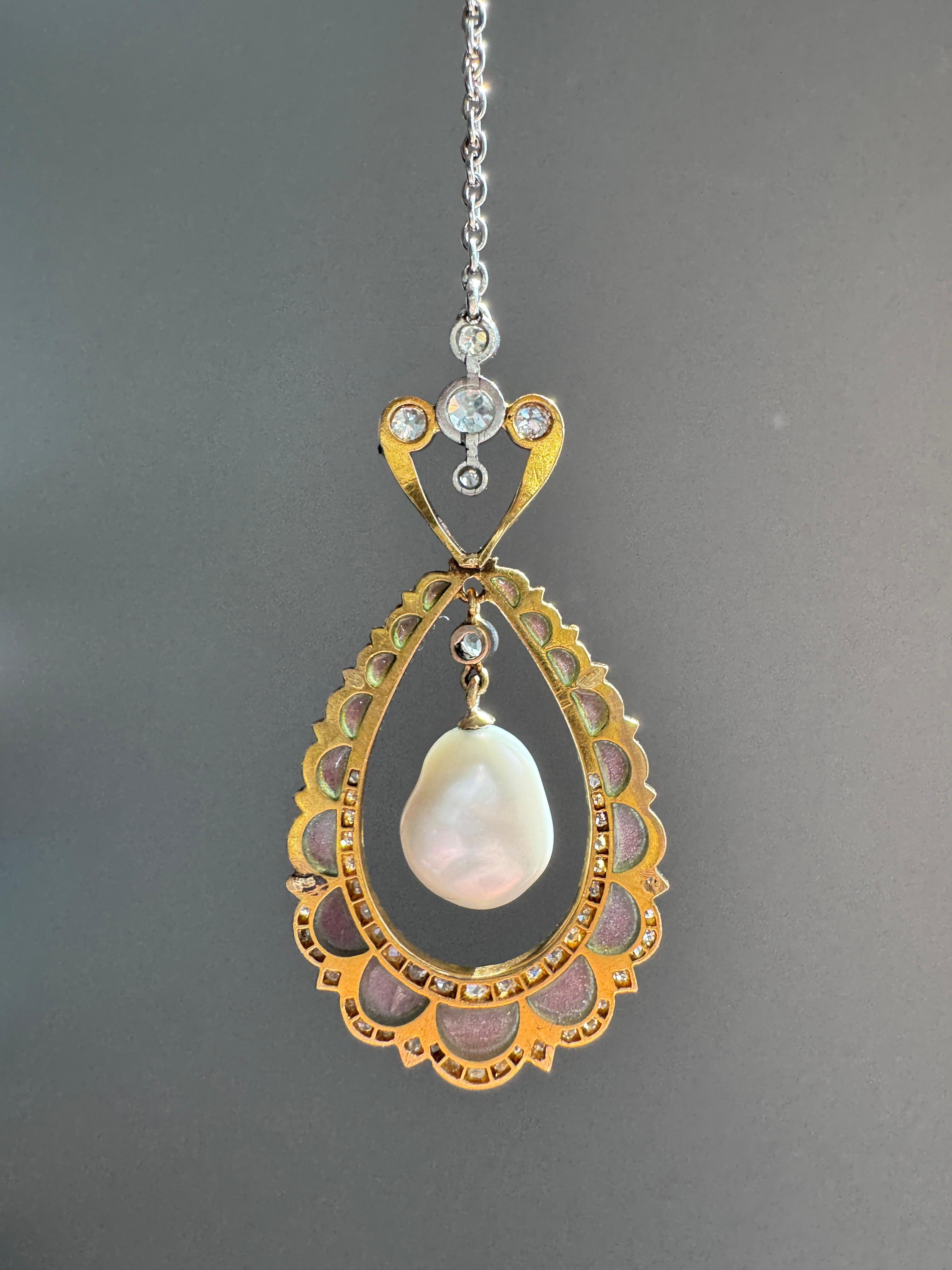 Collana Lavaliere Plique-a-Jour in stile Art Nouveau francese in vendita 2