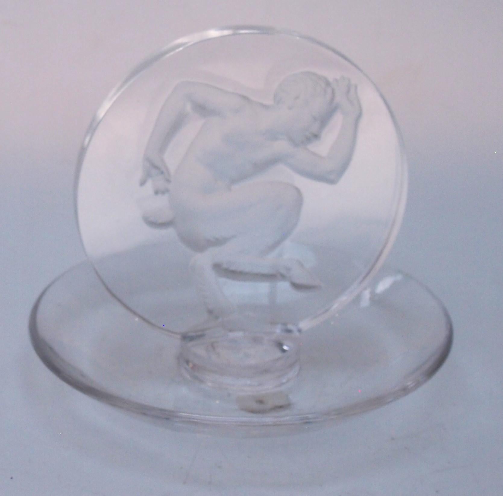 French Art Nouveau Rene Lalique Faune Glass Dish, 1931 In Good Condition For Sale In Worcester Park, GB