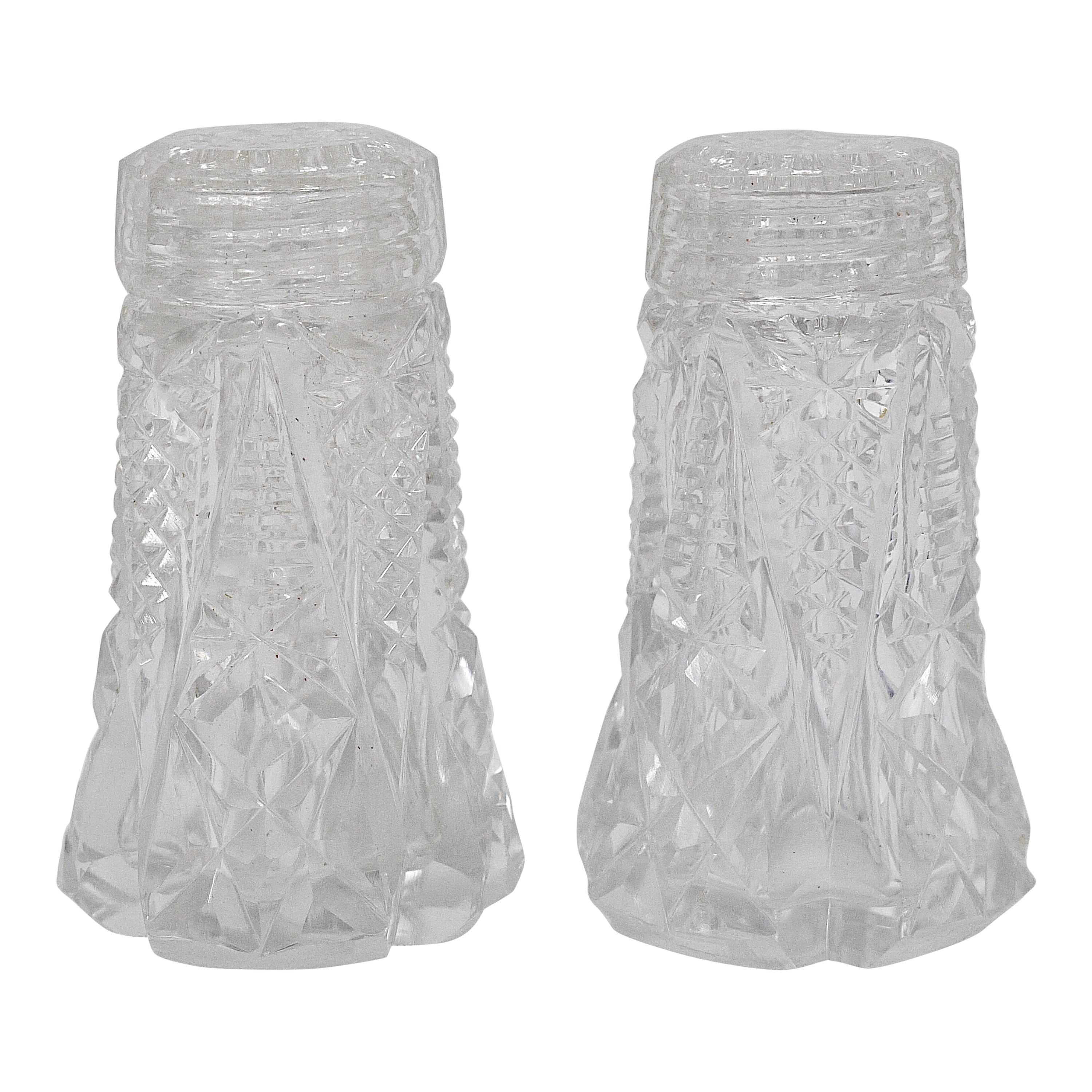 French Art Nouveau Salt and Pepper Shakers, Facetted Crysta Glass from the 1920s For Sale