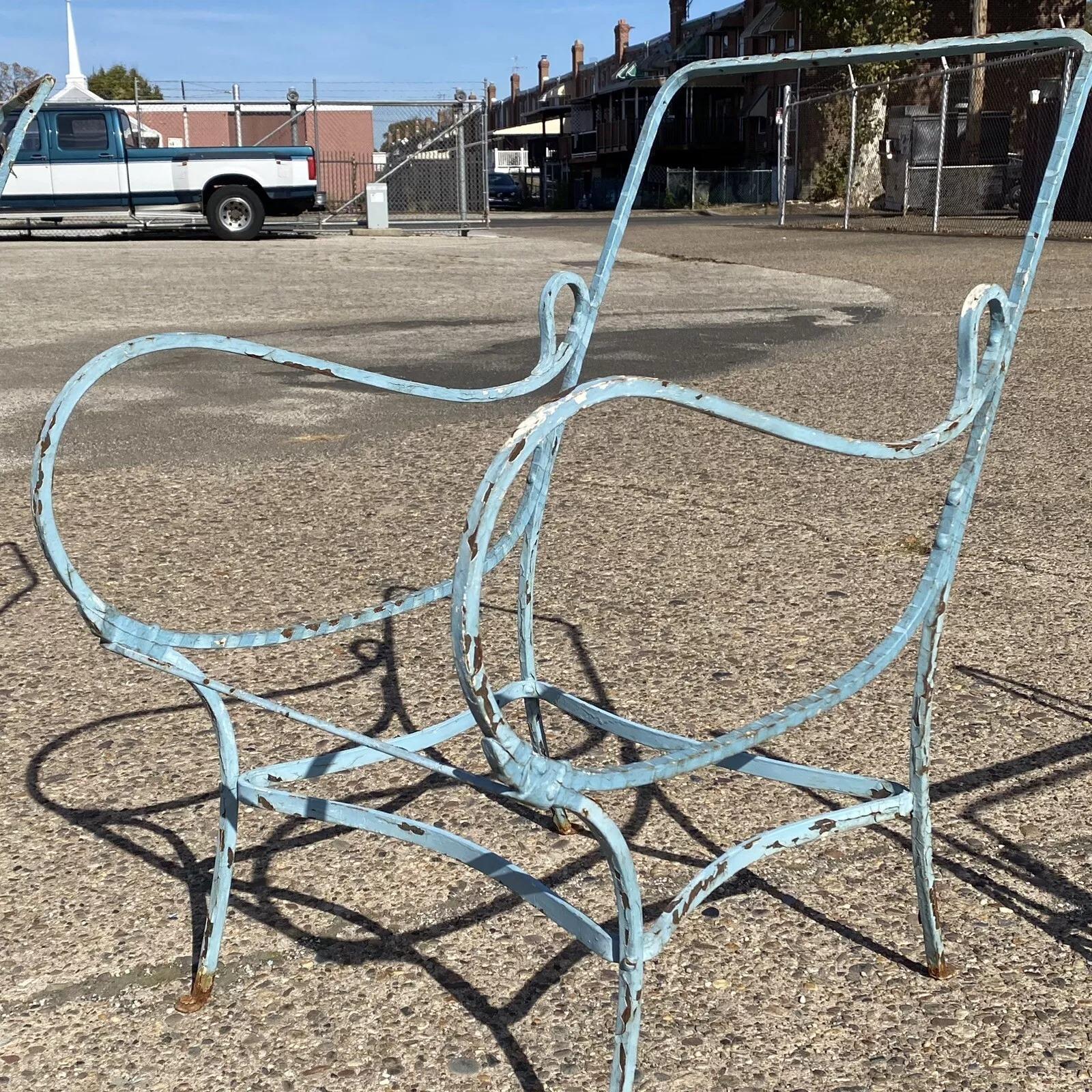 French Art Nouveau Sculptural Wrought Iron Garden Patio Lounge Chairs - a Pair For Sale 2