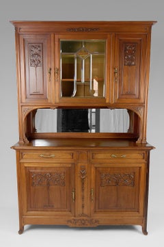 French Art Nouveau Sideboard in Carved Walnut with Stained Glass, circa 1910