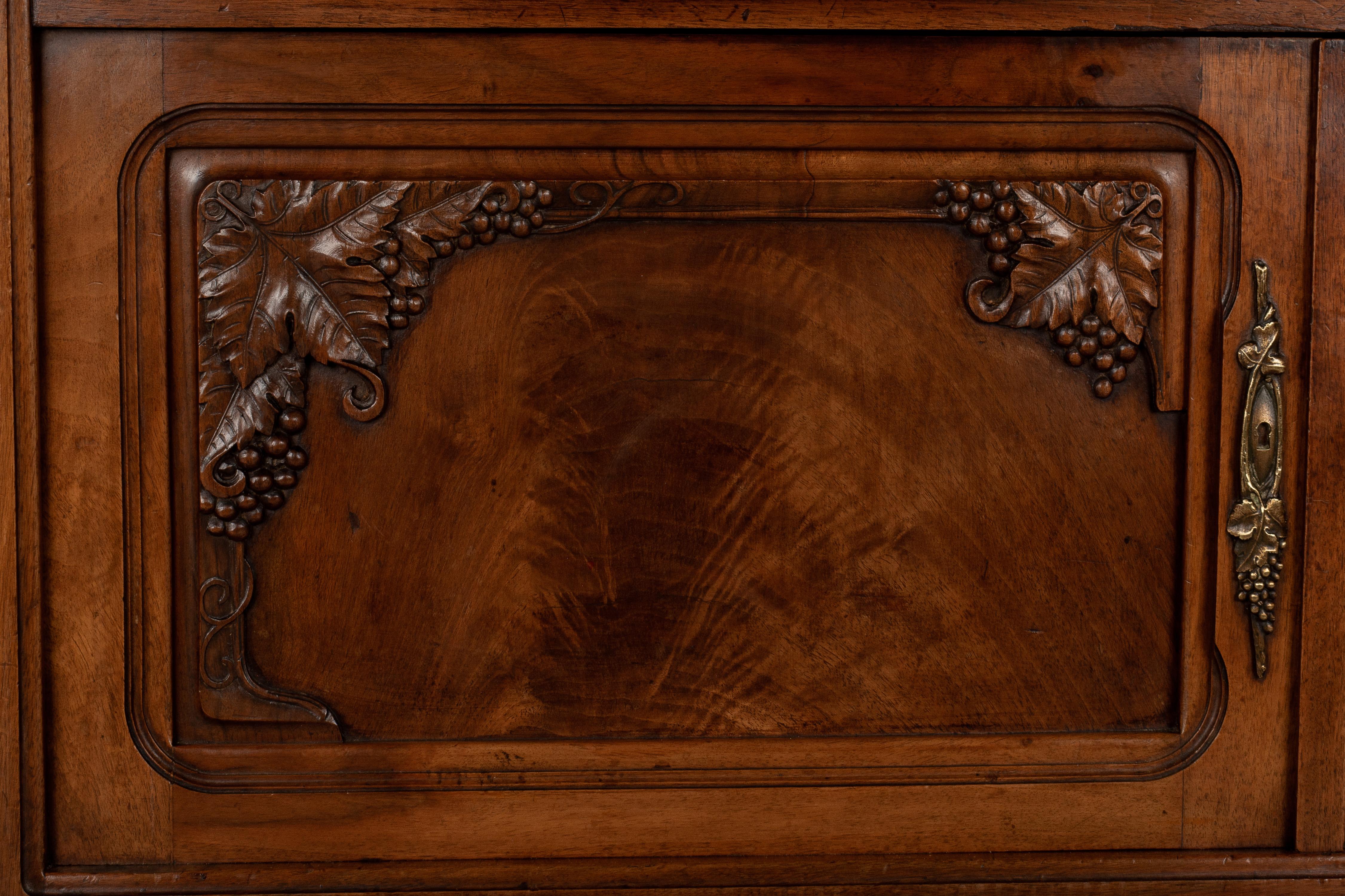 French Art Nouveau Sideboard with Mirror 8