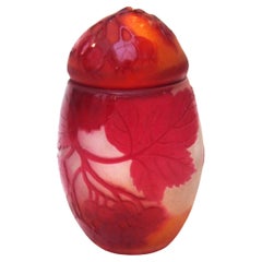 Boîte à oeufs en verre signé Emile Gallé, circa 1905