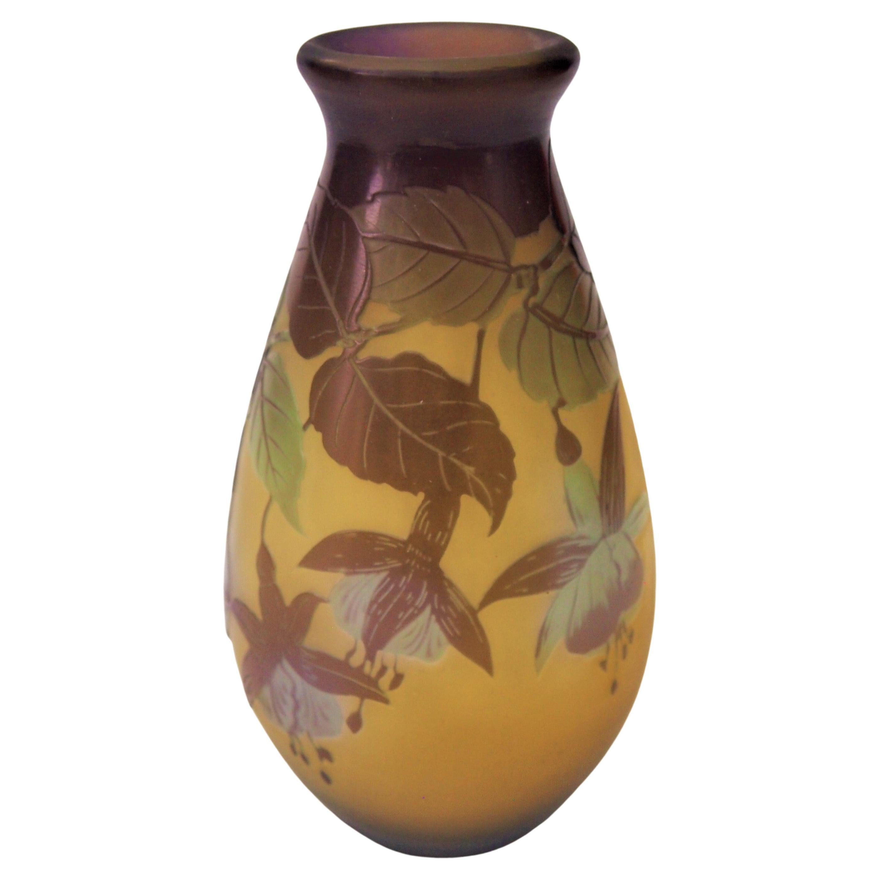 French Art Nouveau Signed Fuchsia Emile Gallé Cameo Glass Vase circa, 1920 For Sale