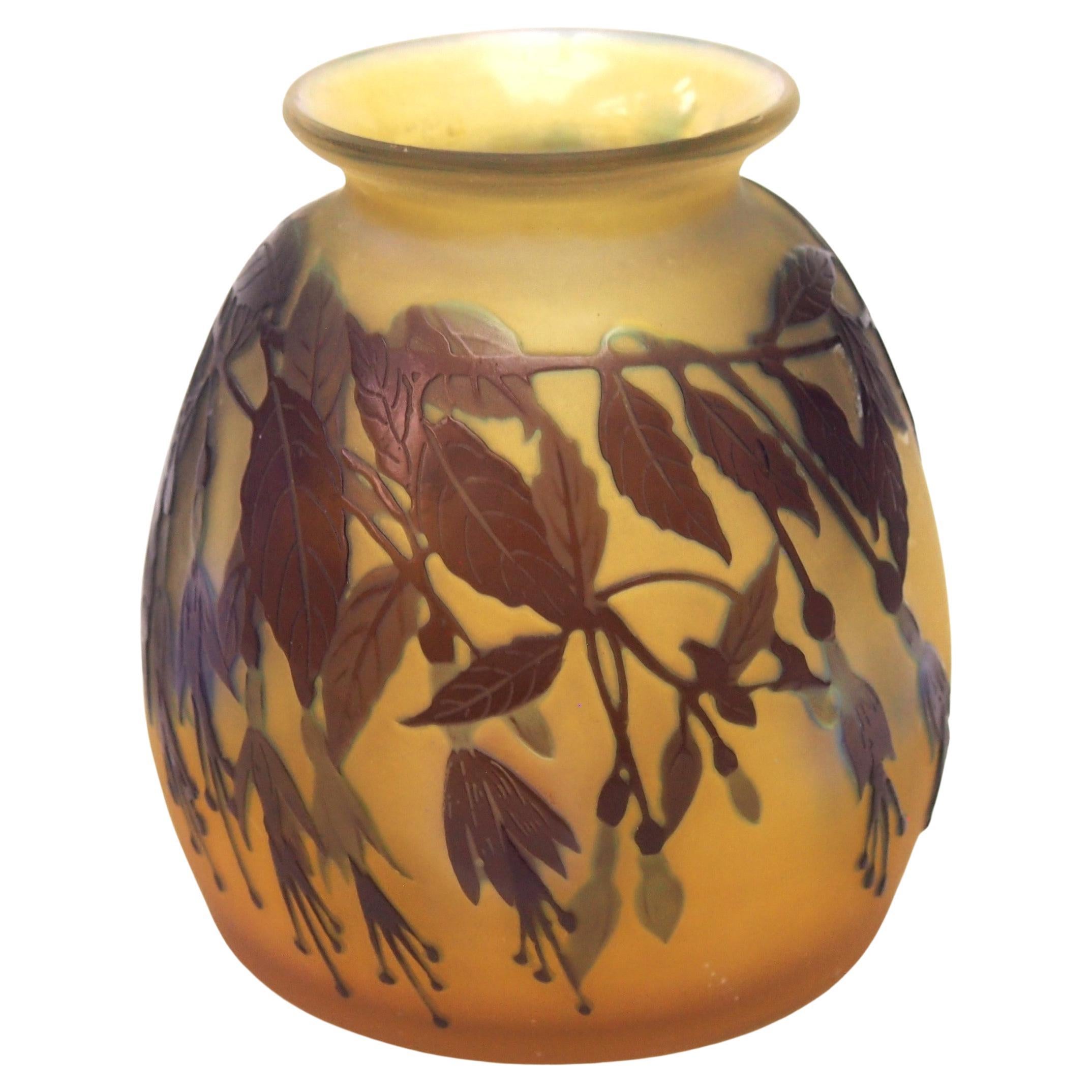 French Art Nouveau Signed Fuchsia Emile Gallé Cameo Low Glass Vase circa, 1920