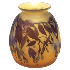 French Art Nouveau Signed Fuchsia Emile Gallé Cameo Low Glass Vase circa, 1920