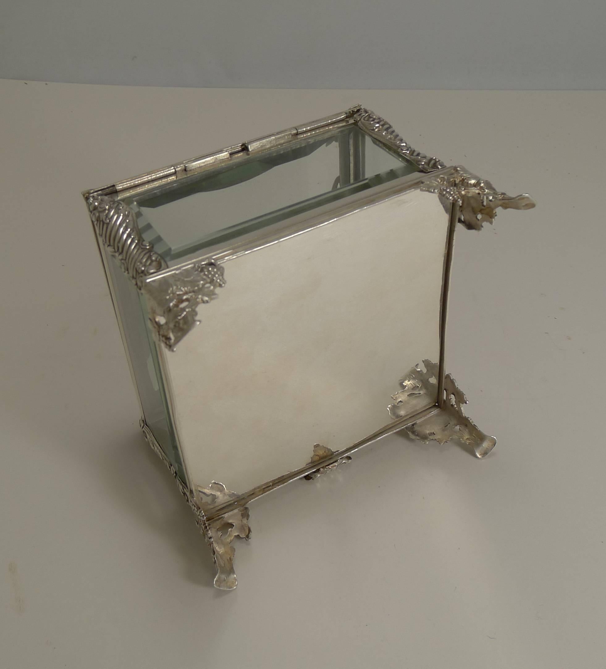 French Art Nouveau Silver Plate and Enamel Jewelry Box, circa 1900 1