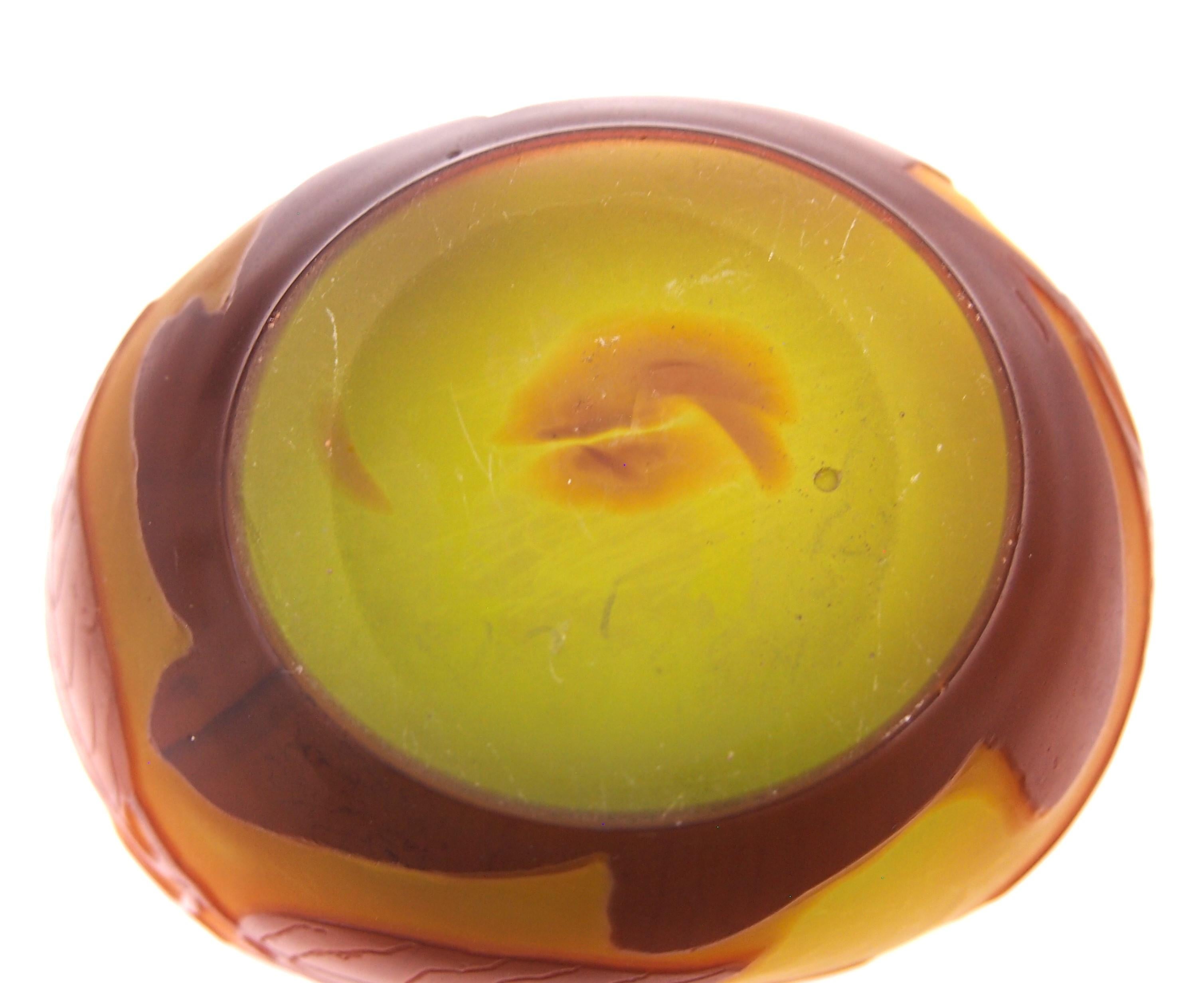 French Art Nouveau Small Green/Orange Emile Galle Cameo Glass Vase Honeysuckle For Sale 2