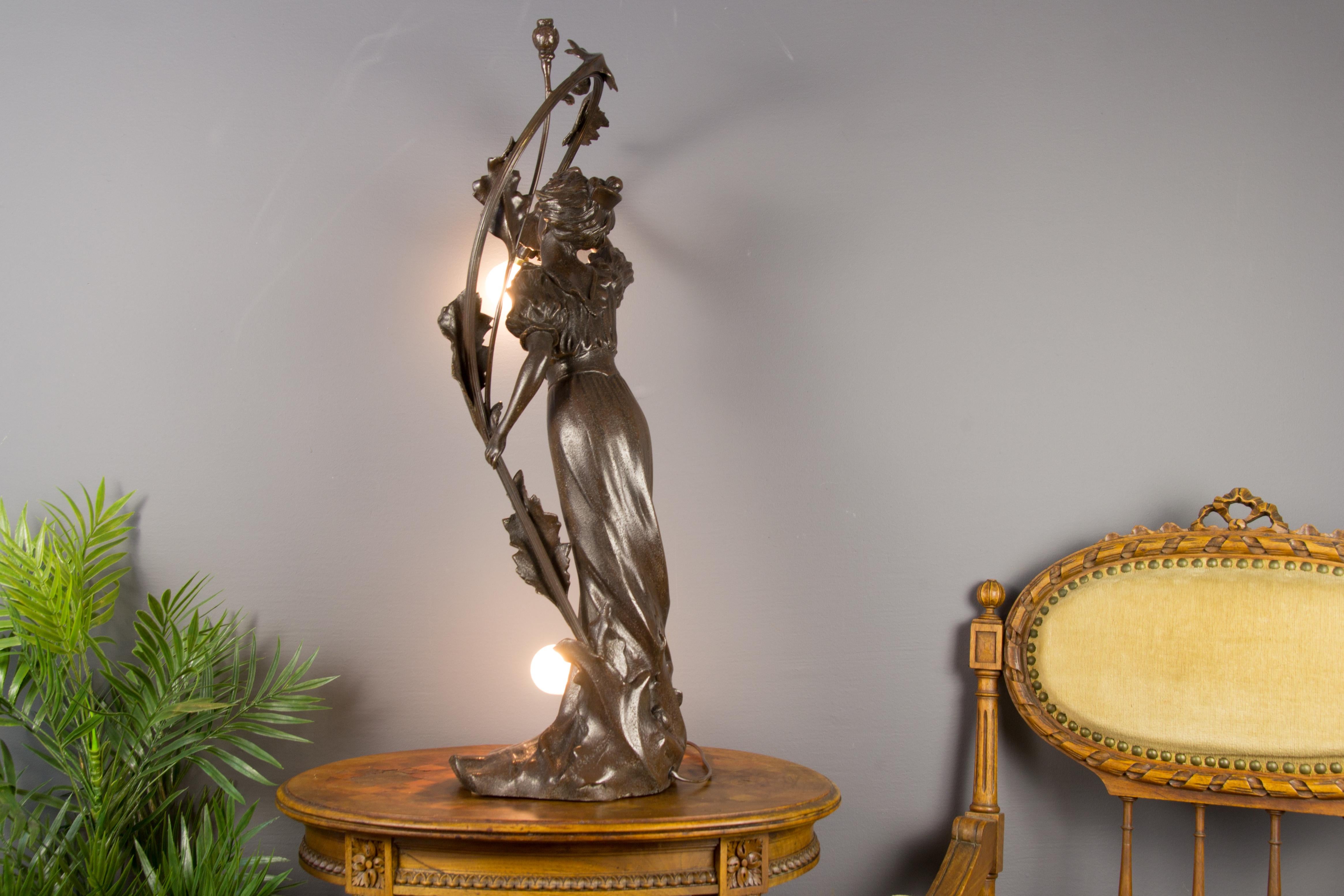 French Art Nouveau Spelter Figural Two-Light Lamp 4