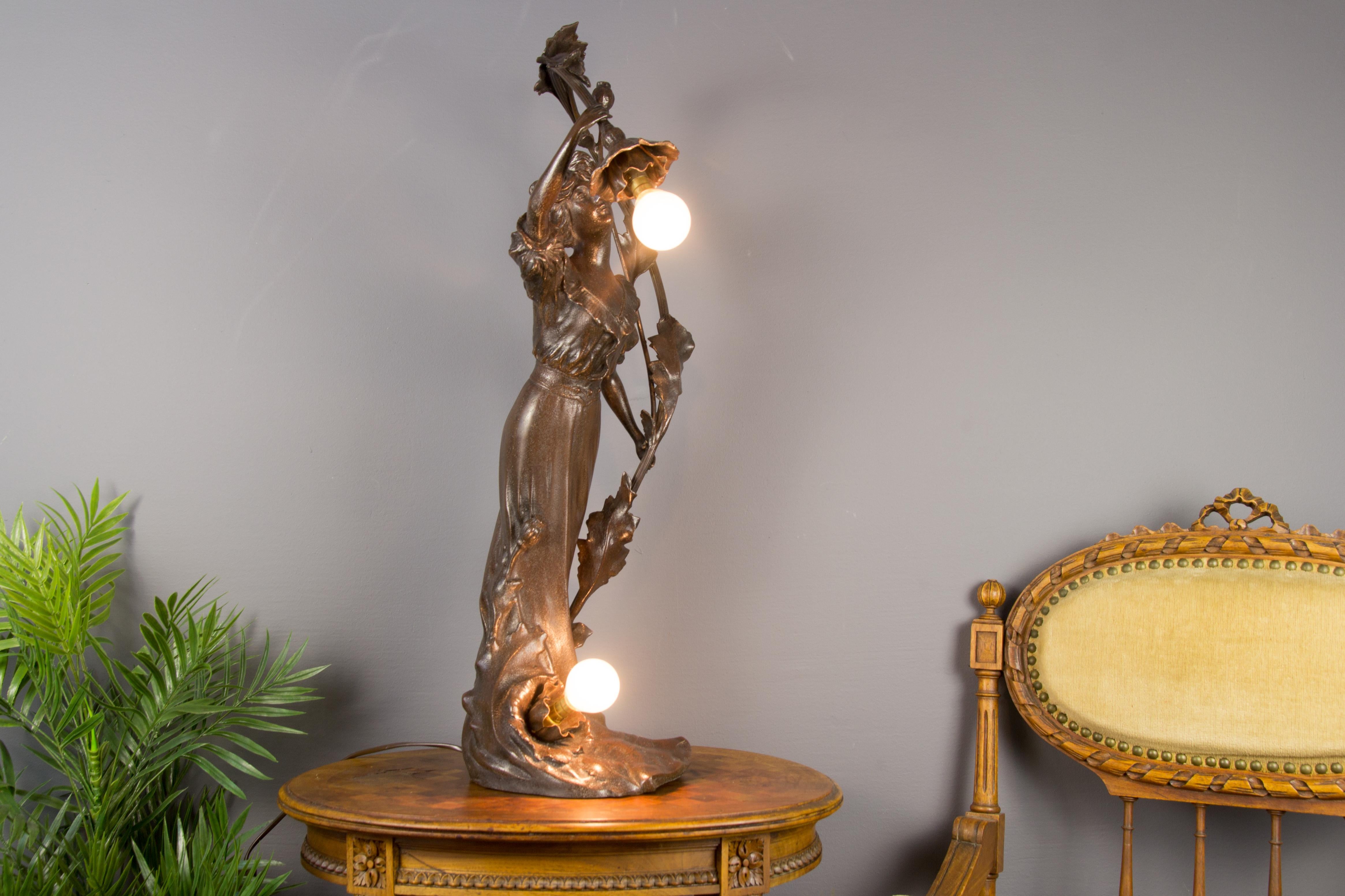 French Art Nouveau Spelter Figural Two-Light Lamp 7