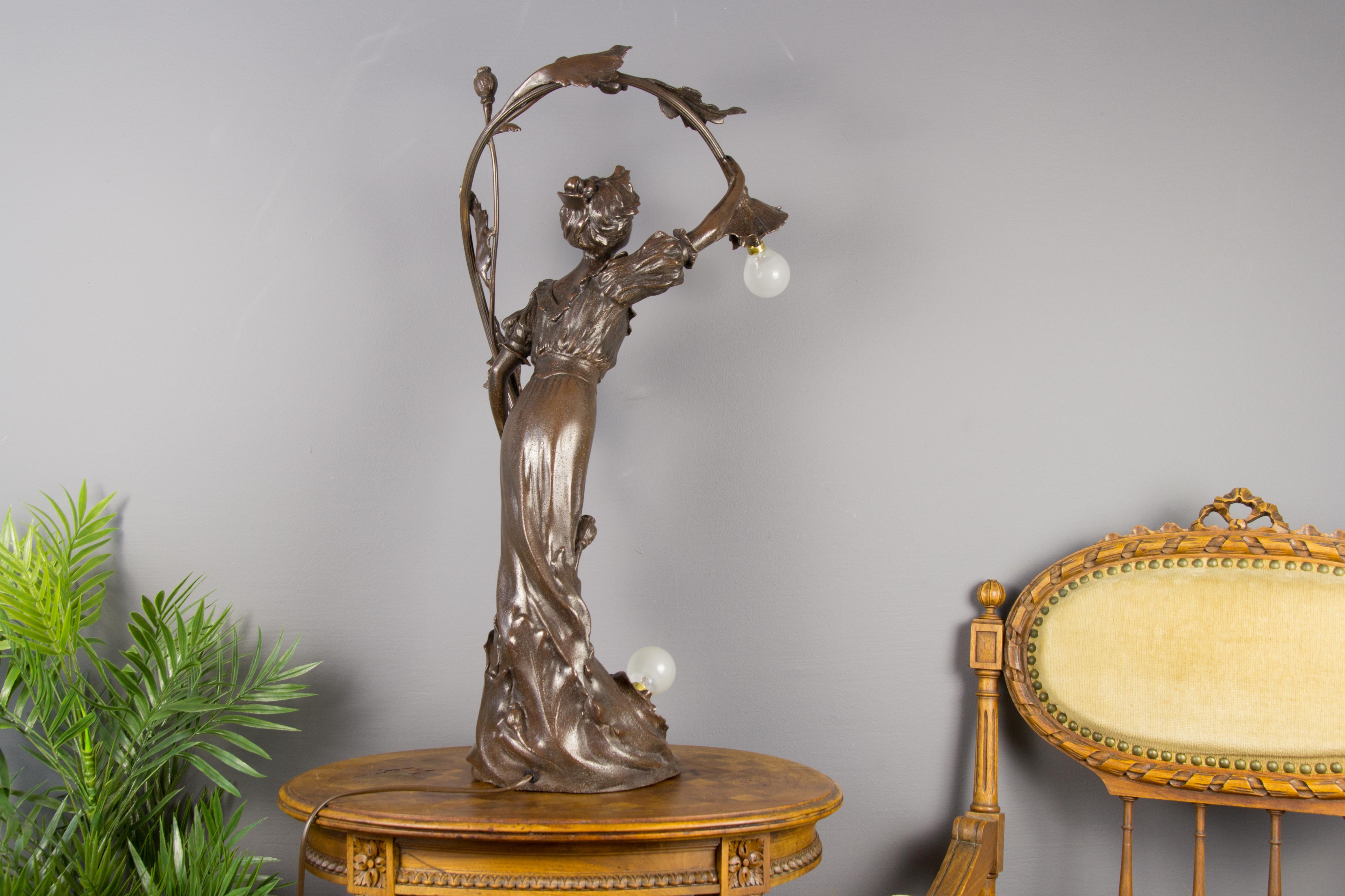 French Art Nouveau Spelter Figural Two-Light Lamp 10