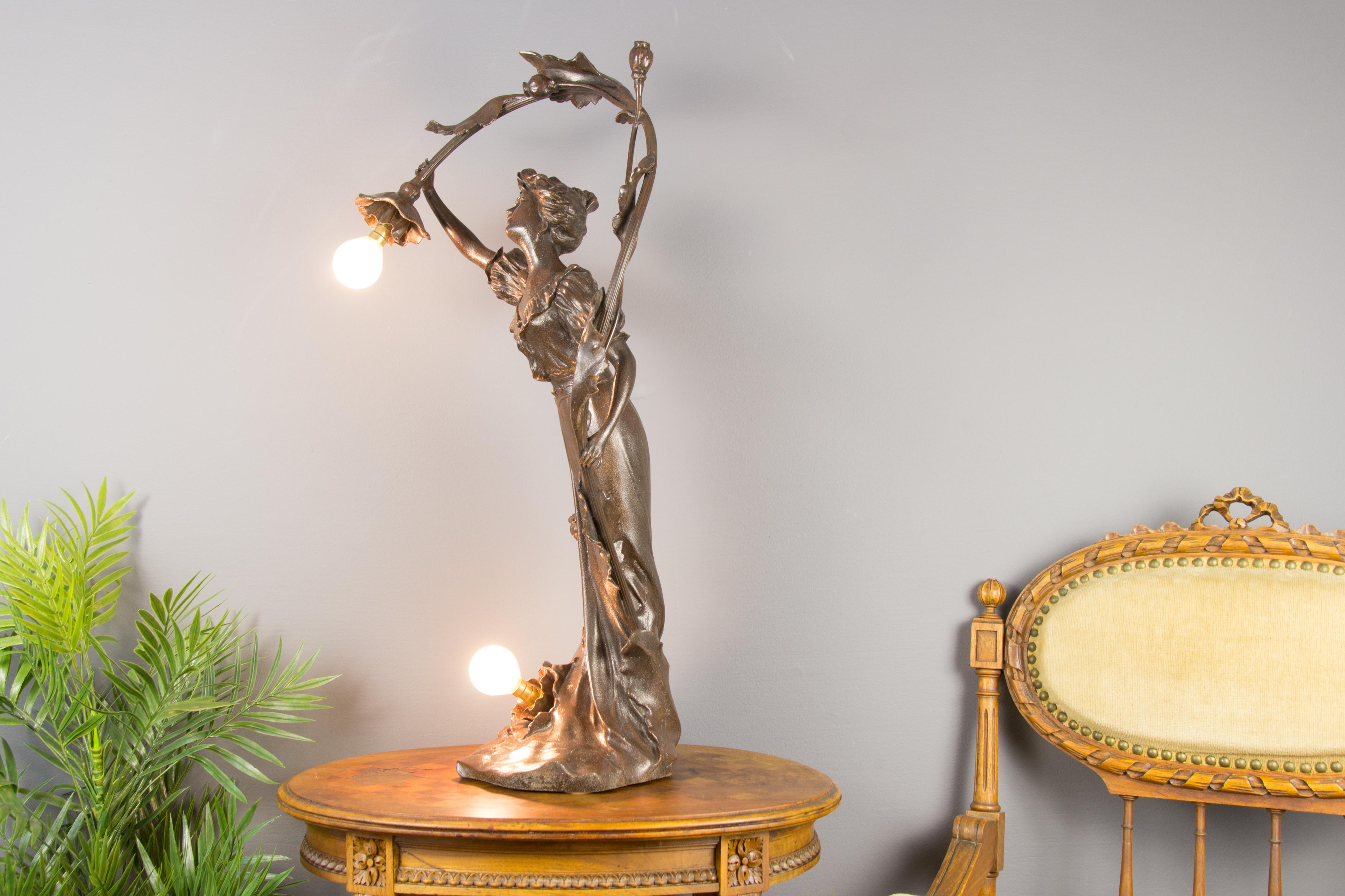 French Art Nouveau Spelter Figural Two-Light Lamp 3