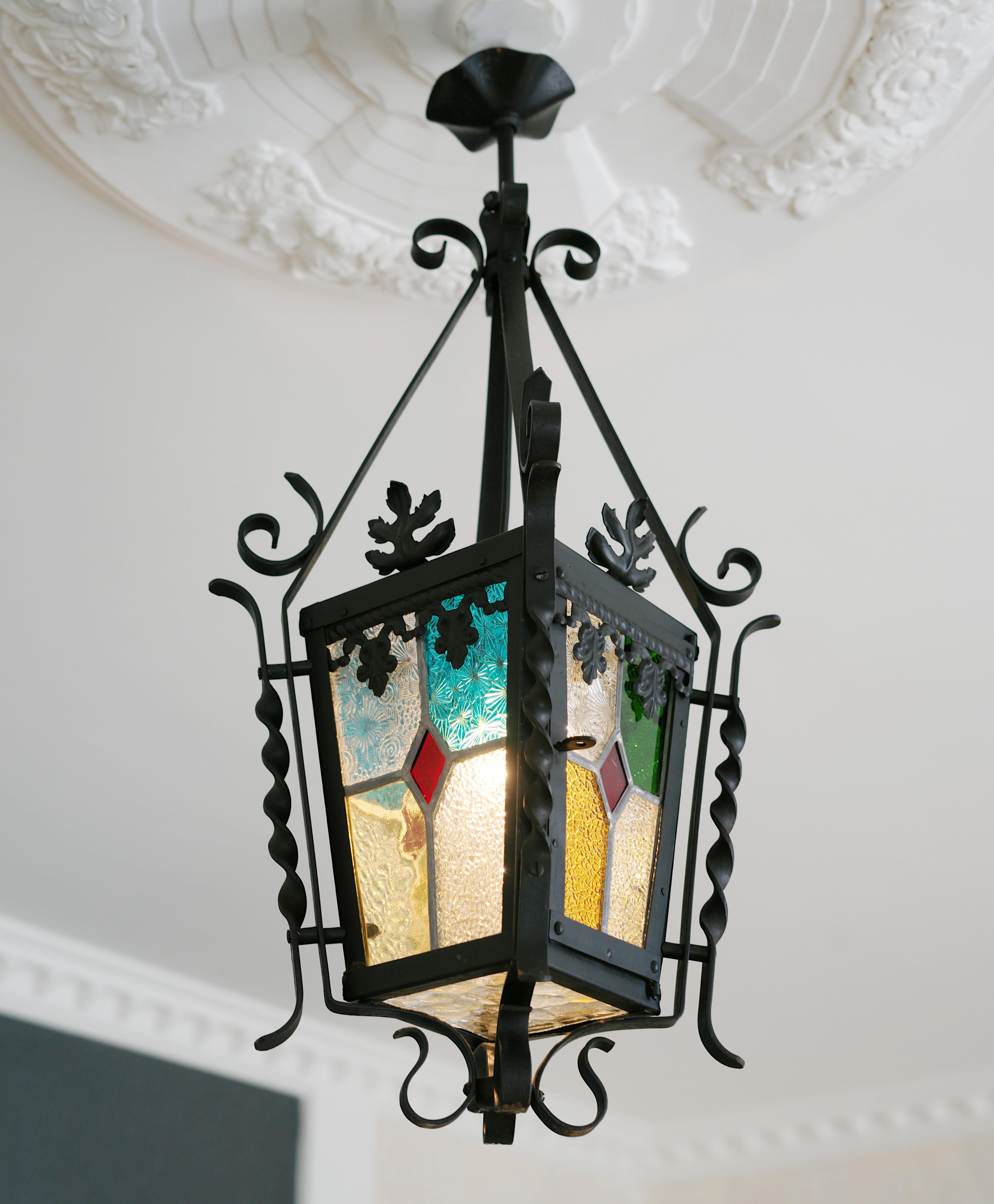 Französische Jugendstil-Laterne aus Buntglas, 1890-1900 (Spätes 19. Jahrhundert) im Angebot