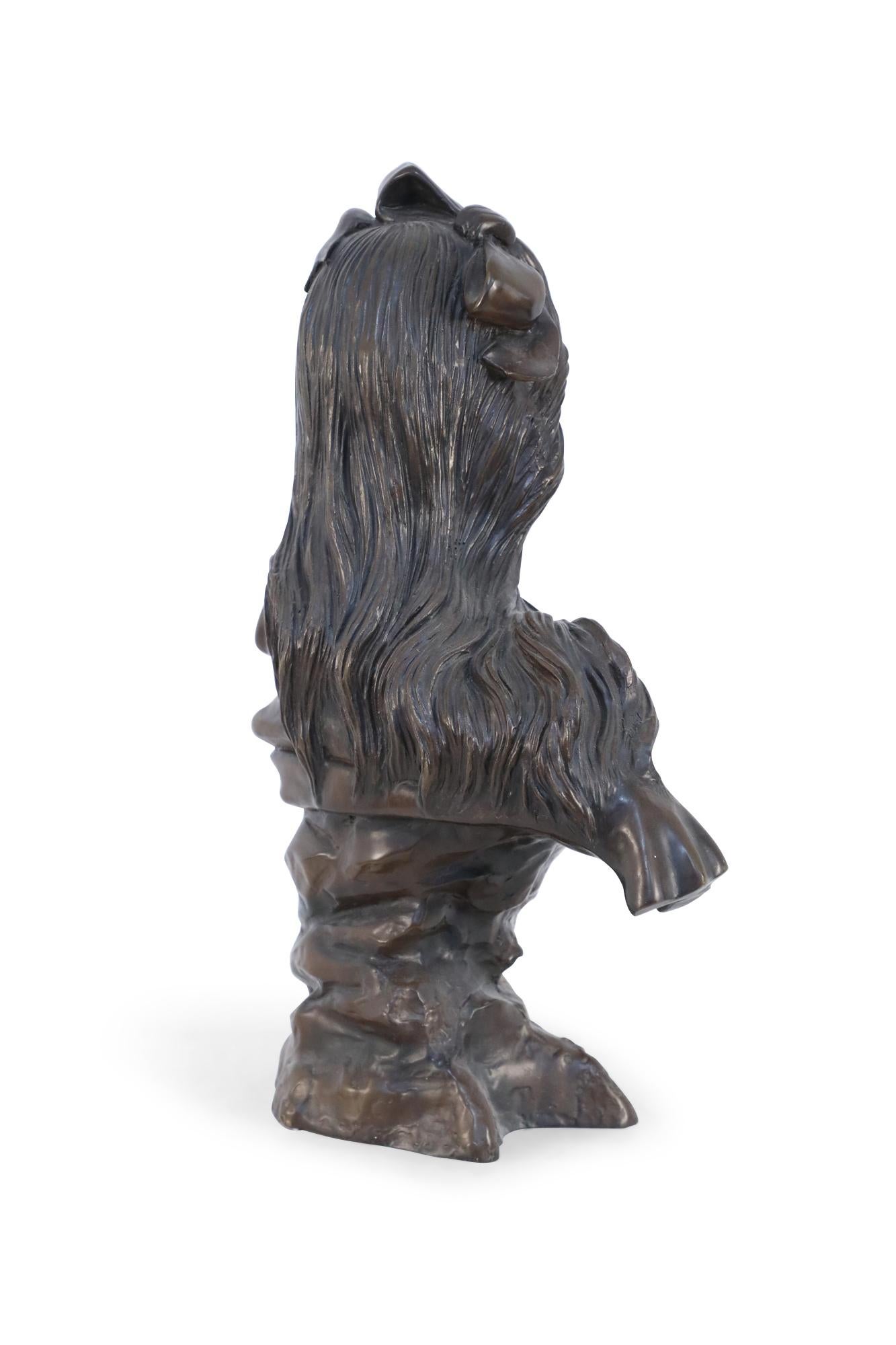 Bronzo Busto di donna boema in bronzo in stile Art Nouveau francese in vendita