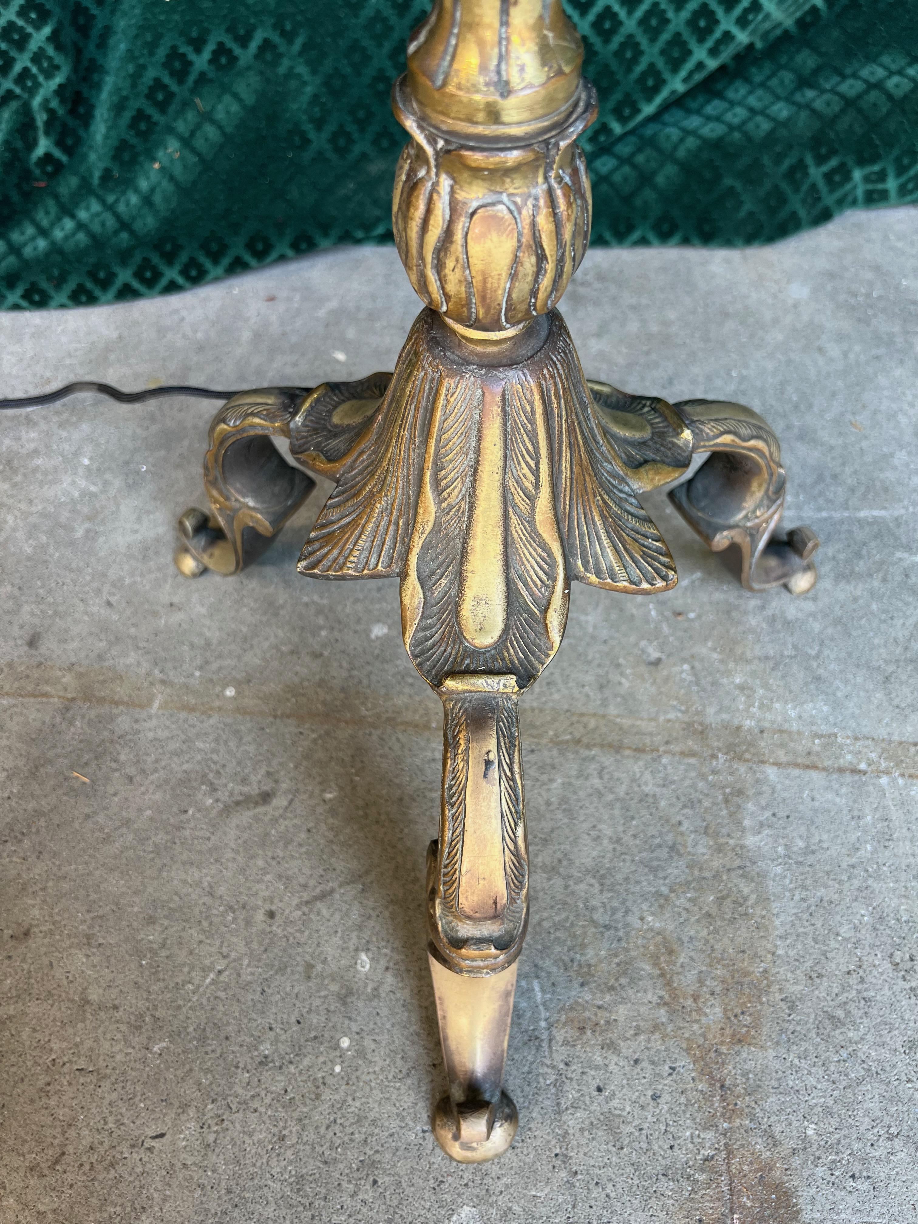 French Art Nouveau Style Floor Lamp In Good Condition For Sale In Buchanan, NY