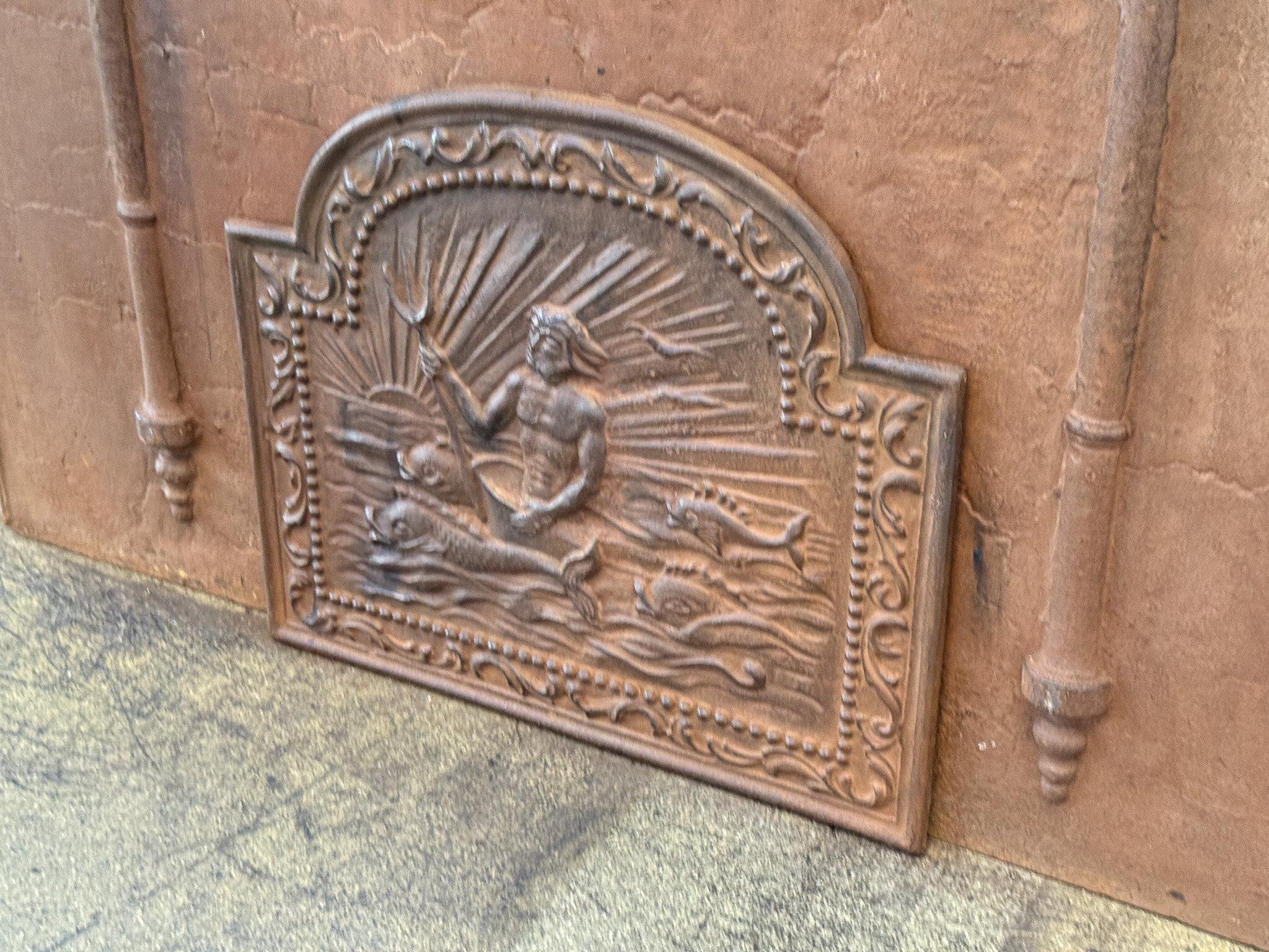 Parafuoco francese in stile Art Nouveau 'Neptune', 20° secolo In condizioni buone in vendita a Amerongen, Amerongen