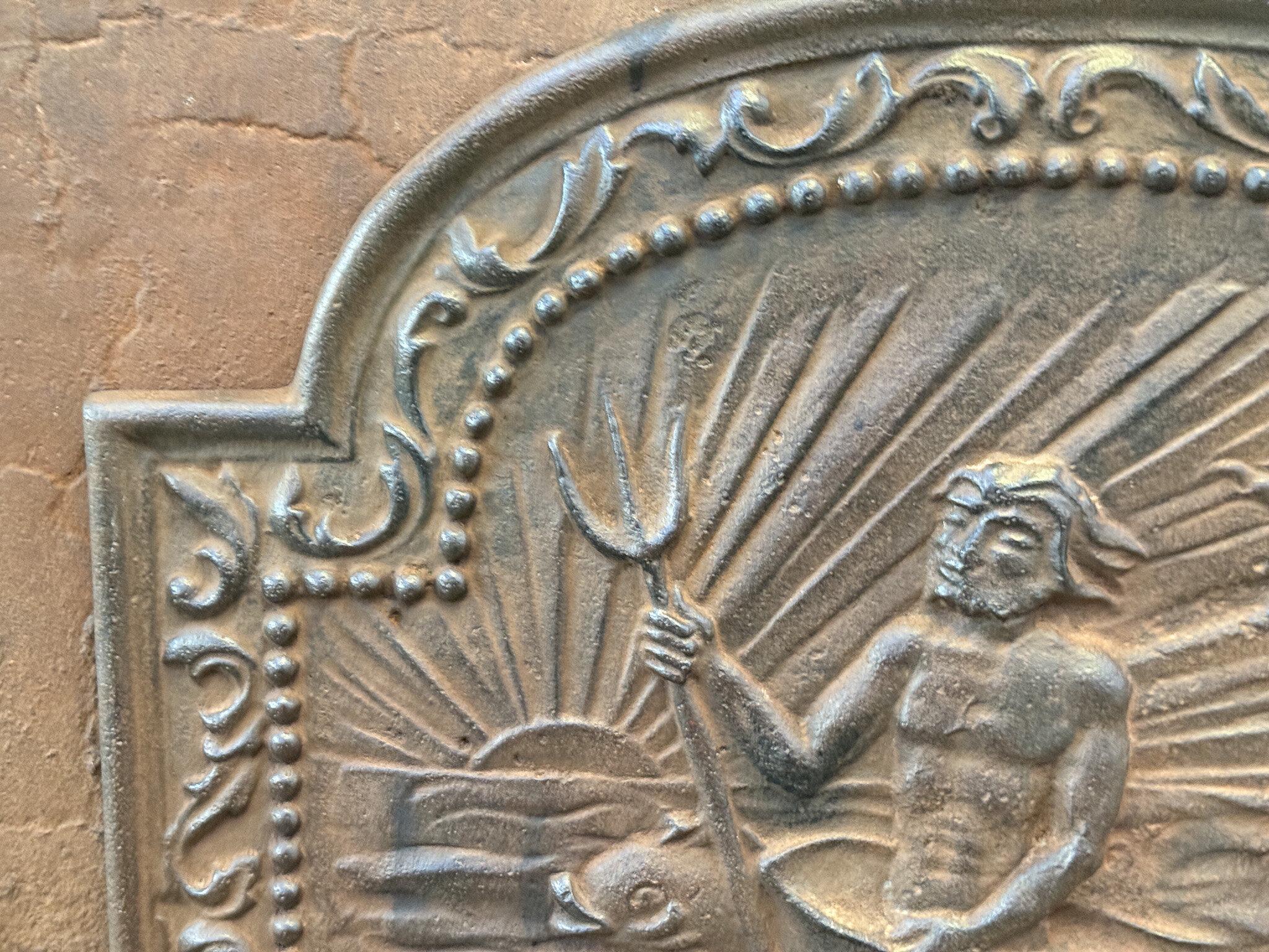 Ferro Parafuoco francese in stile Art Nouveau 'Neptune', 20° secolo in vendita