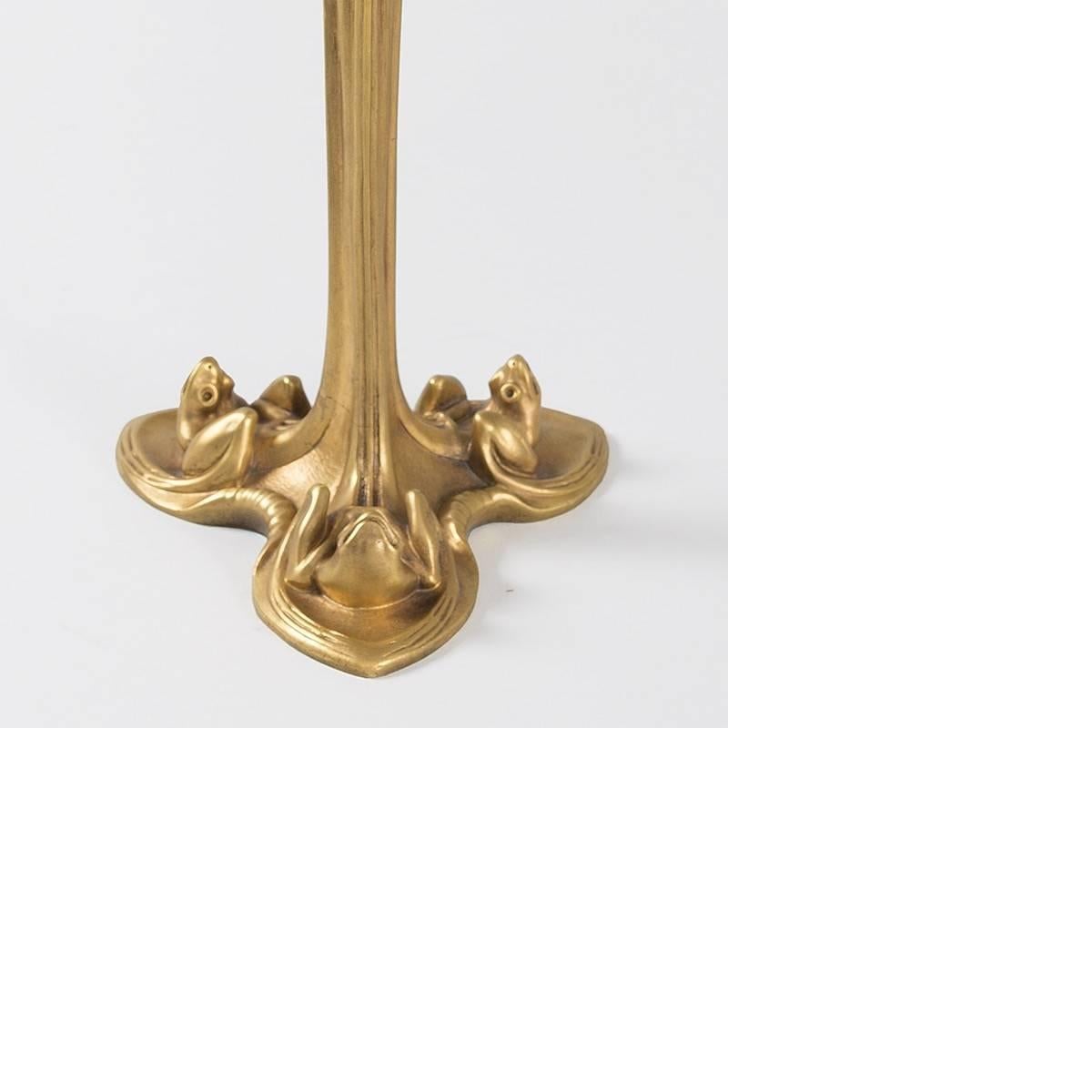 French Art Nouveau Table Lamp by Daum and Majorelle In Excellent Condition In New York, NY