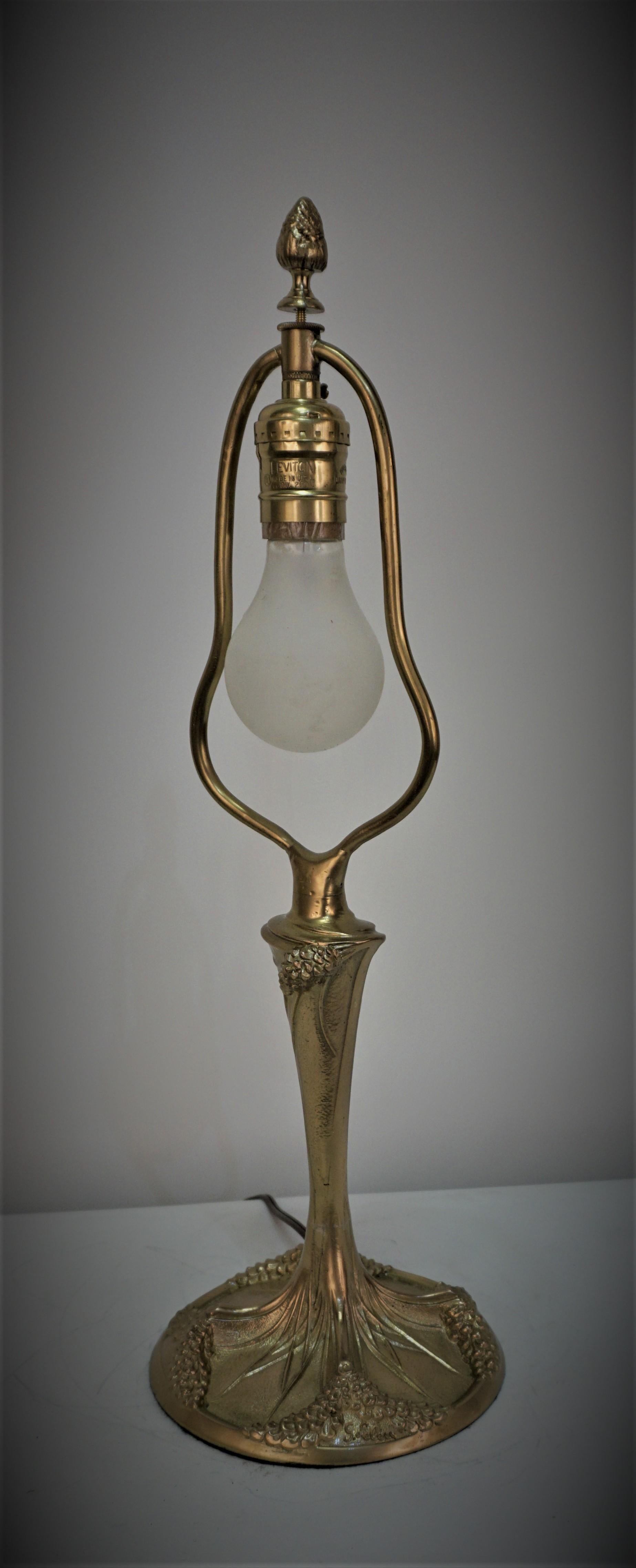 French Art Nouveau Table Lamp by George Leleu 2