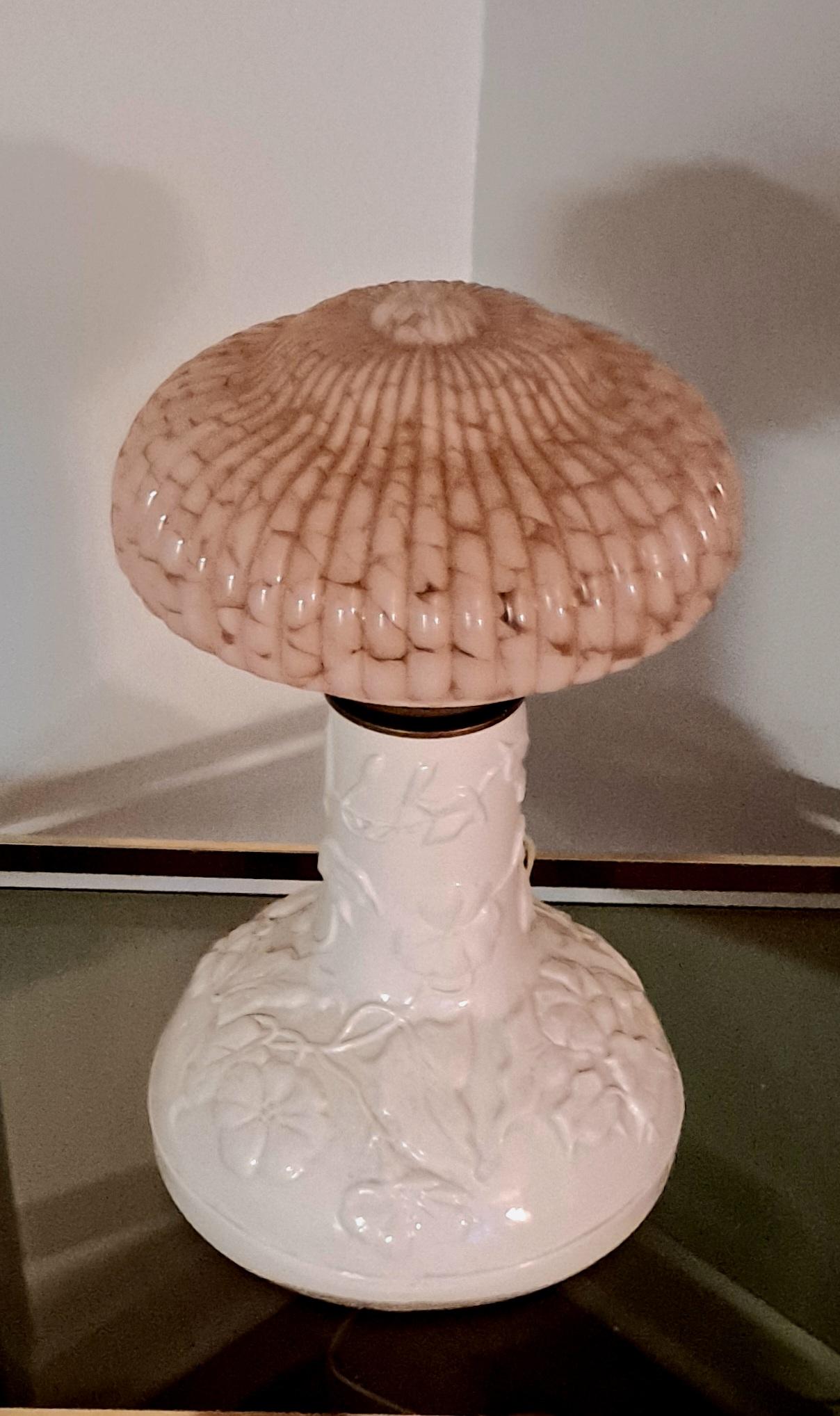 Céramique Lampe de table Art nouveau français en vente