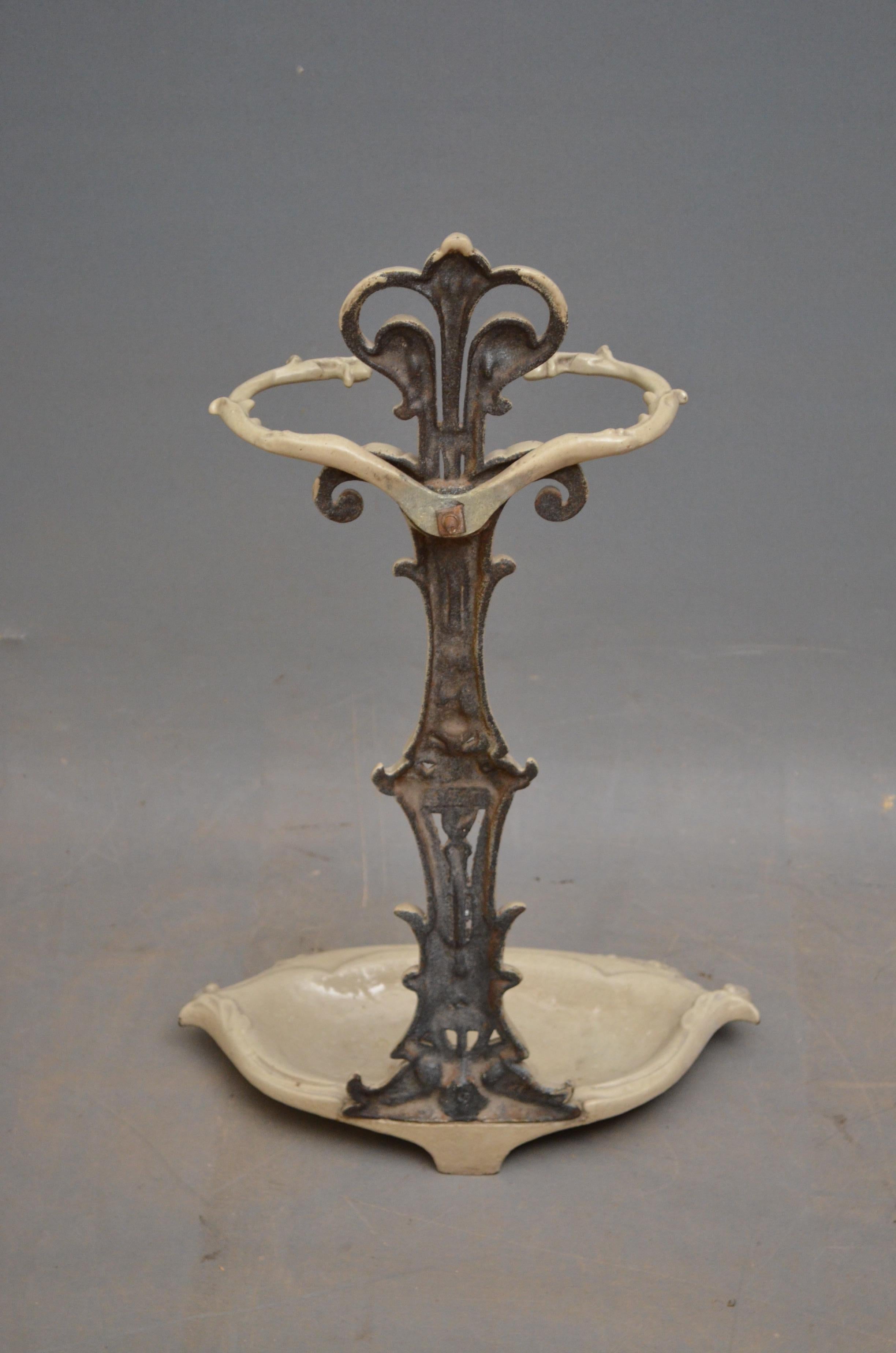 Französischer Jugendstil-Schirmständer / Stockständer oder Feuereisenständer im Angebot 1