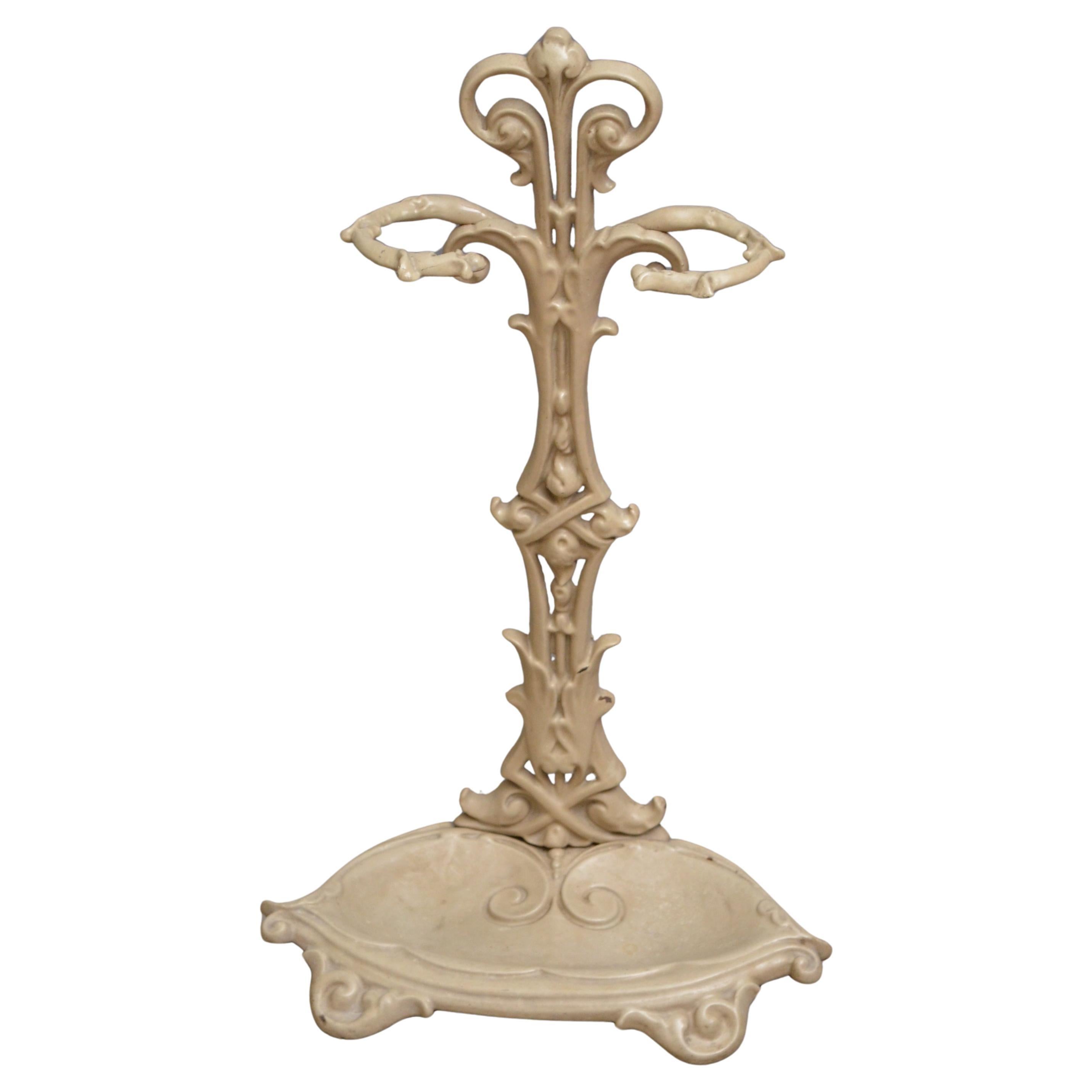 Französischer Jugendstil-Schirmständer / Stockständer oder Feuereisenständer im Angebot