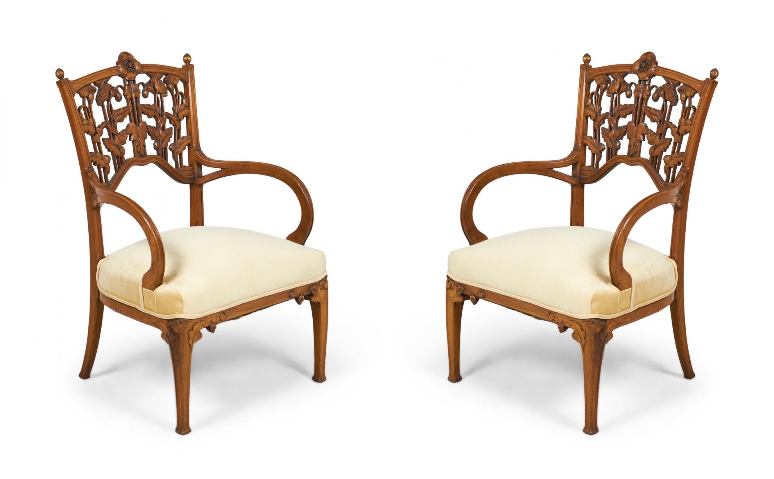 Upholstery French Art Nouveau Walnut 5-Piece Living Room Set with Floral Filigree For Sale