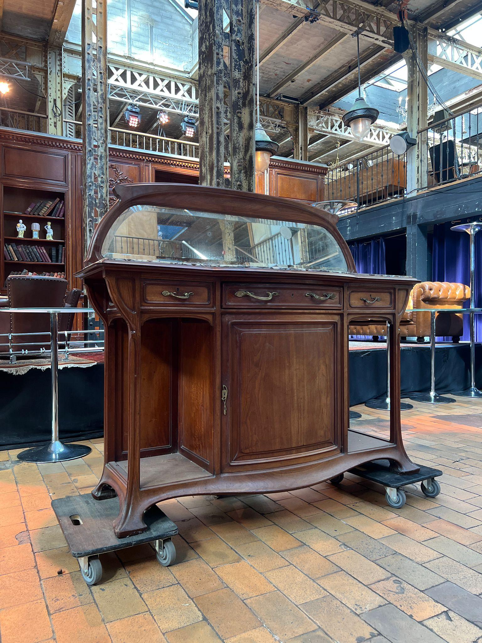 French Art Nouveau Walnut Sideboard with Marble Top and Mirror, circa 1900 For Sale 9