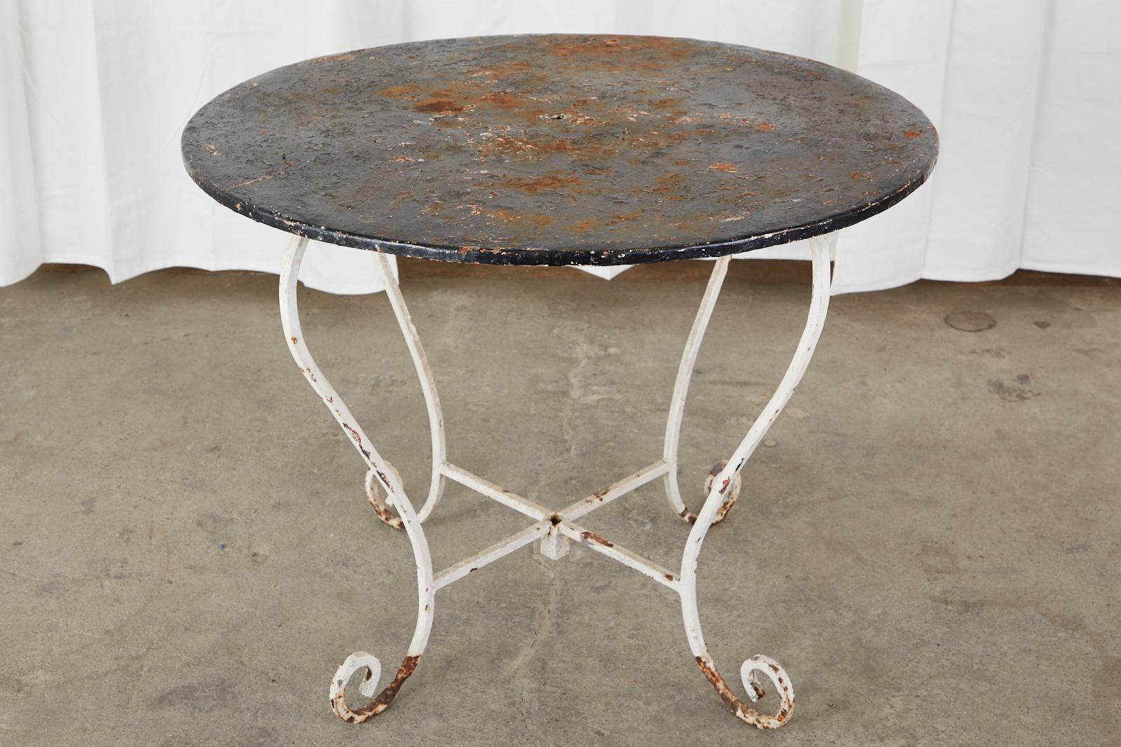 20th Century French Art Nouveau Wrought Iron Zinc Painted Garden Table