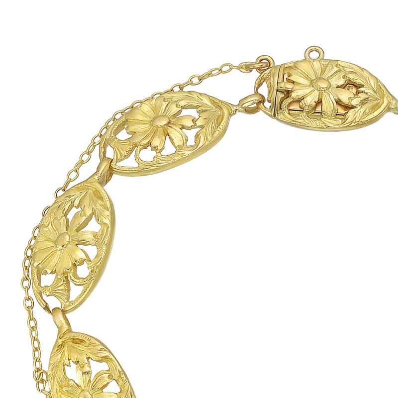 French Art Nouveau Yellow Gold Link Bracelet In Excellent Condition In Greenwich, CT