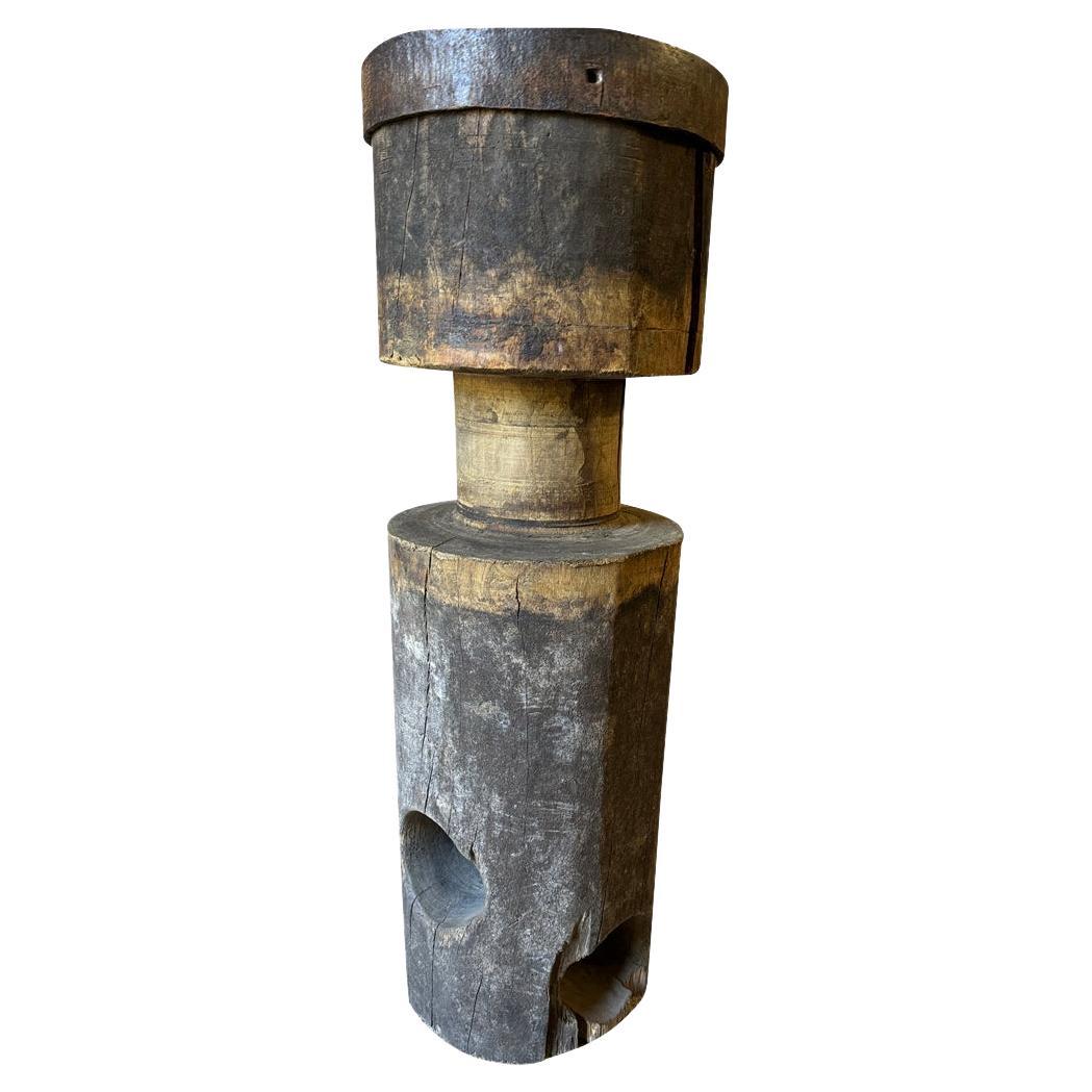 French Arte Populaire Selette - Pedestal For Sale