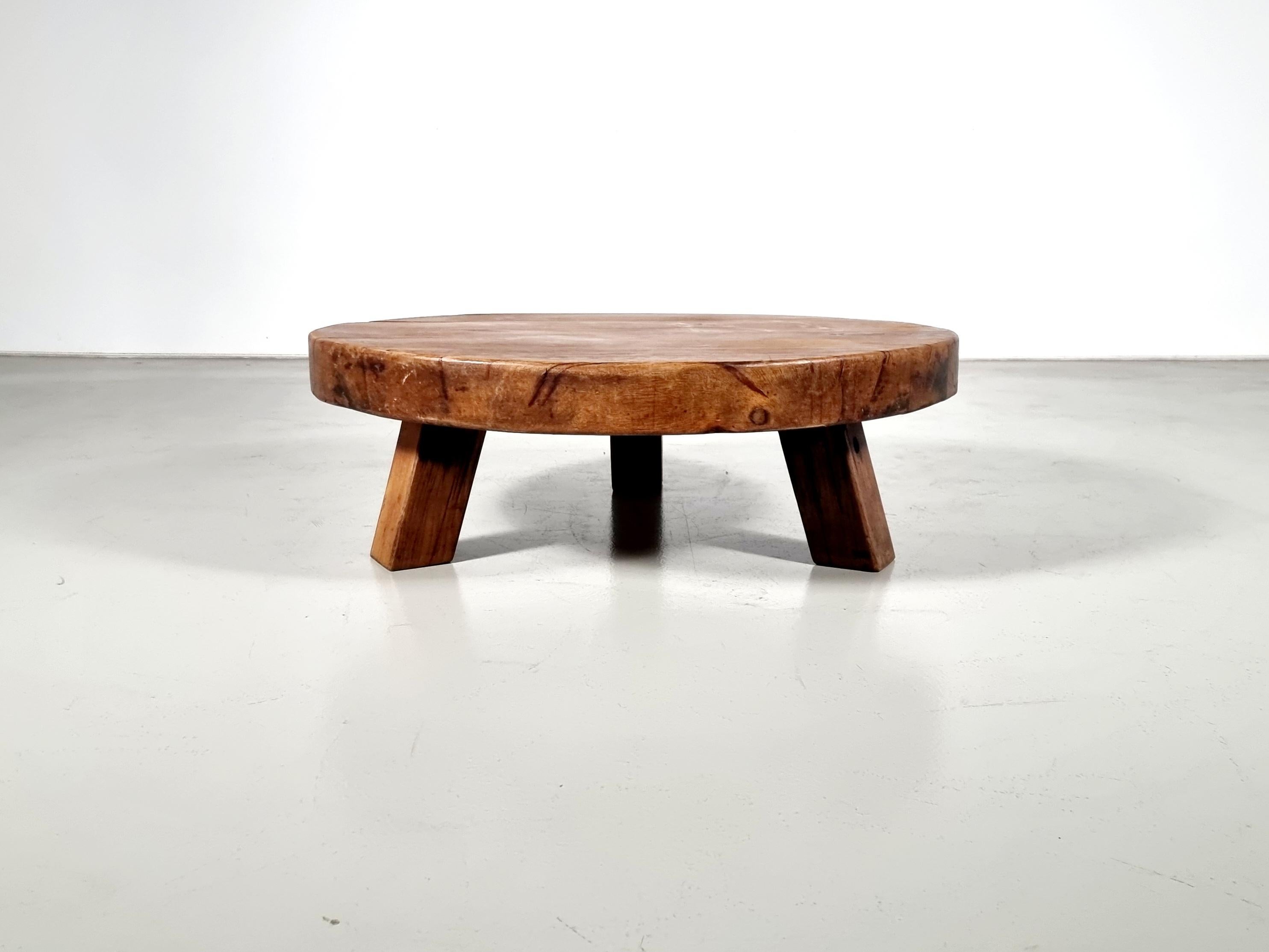 Mid-Century Modern French Artisan Coffee Table in Solid Oak, 1970s For Sale