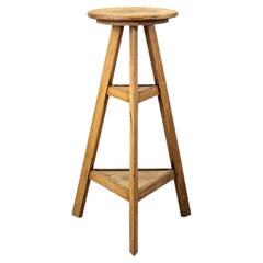 French Artisan-Made Bleached Oak Sculptor's Stand, Rotating Platform, c. 1890