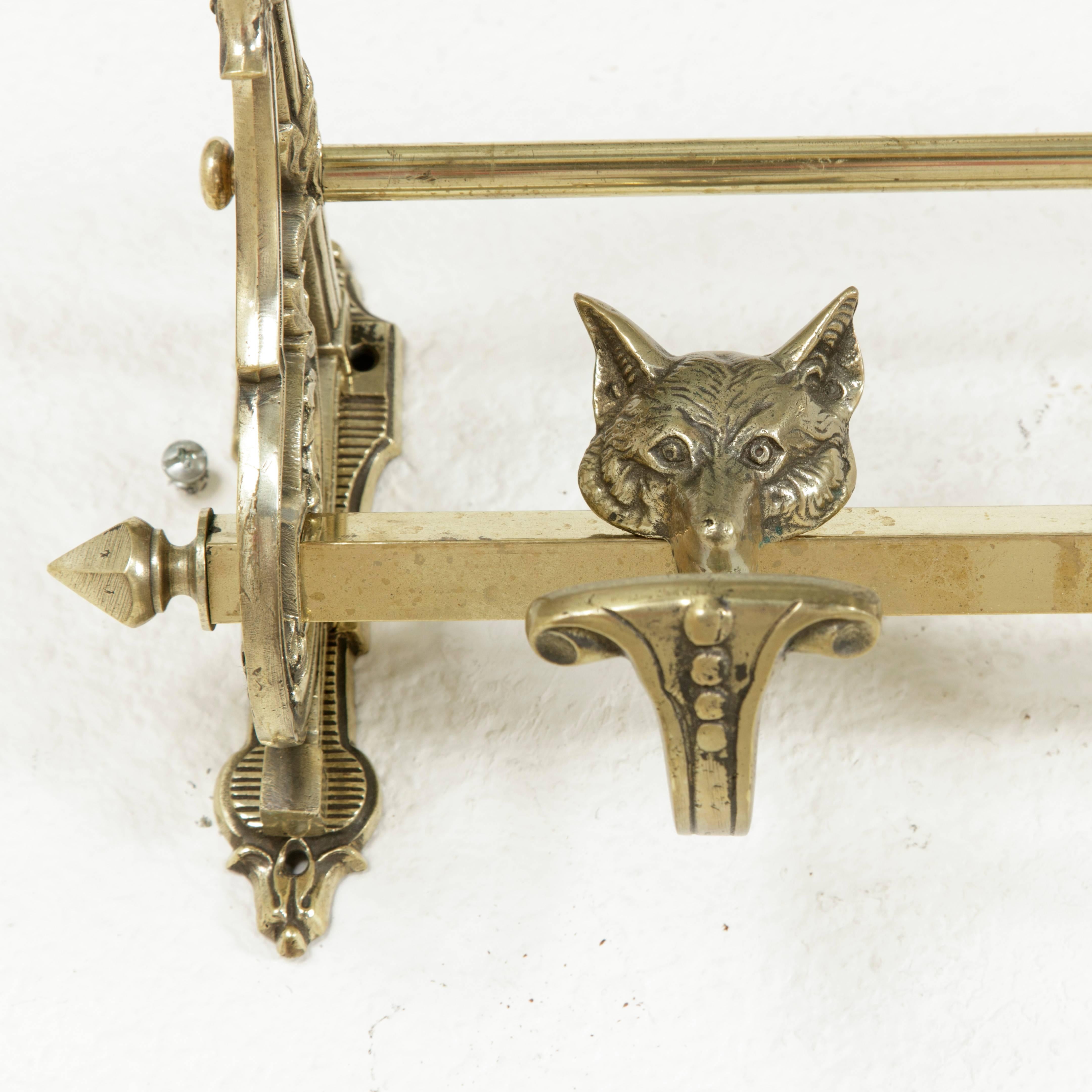 20th Century French Artisan-Made Brass Hat and Coat Rack with Four Hooks Featuring Fox Heads