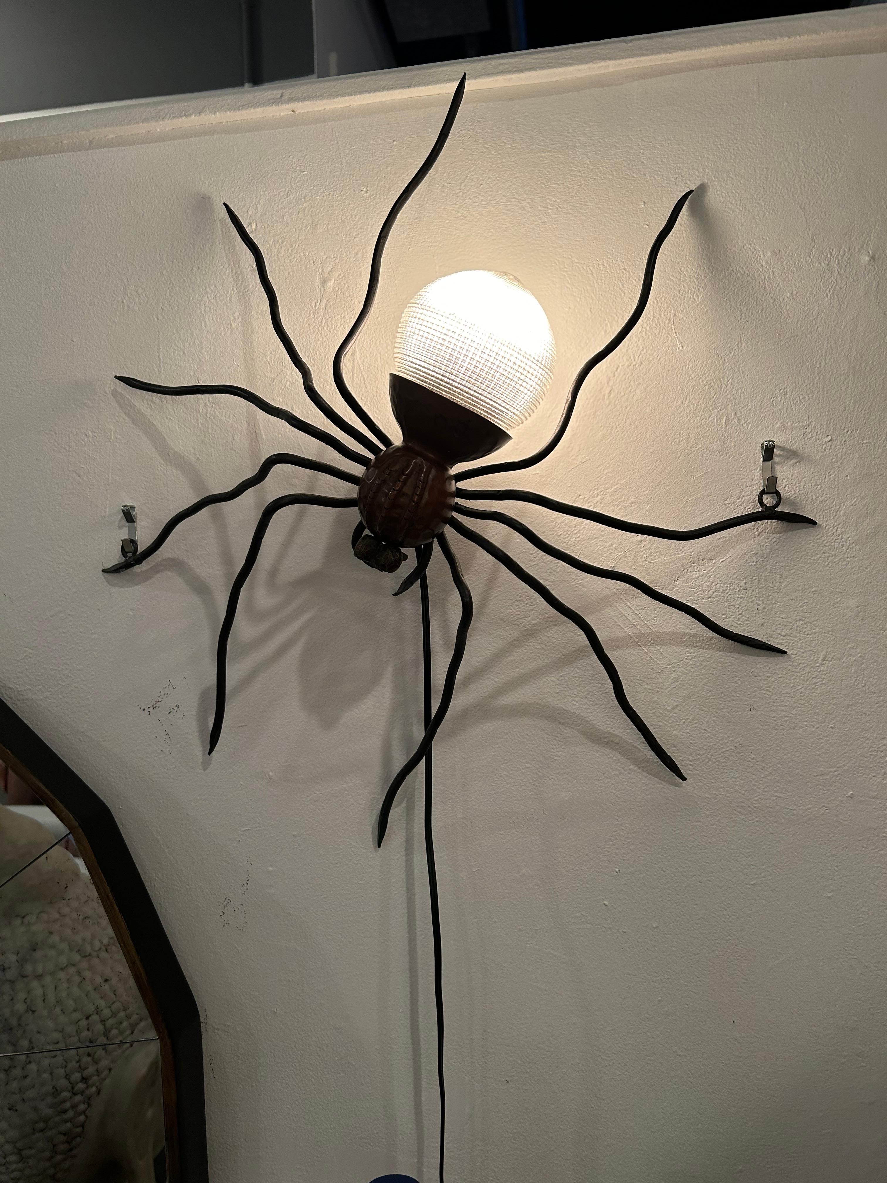 French Artisan Made Iron Copper & Ribbed Glass Spider Sconce In Good Condition For Sale In Hopewell, NJ