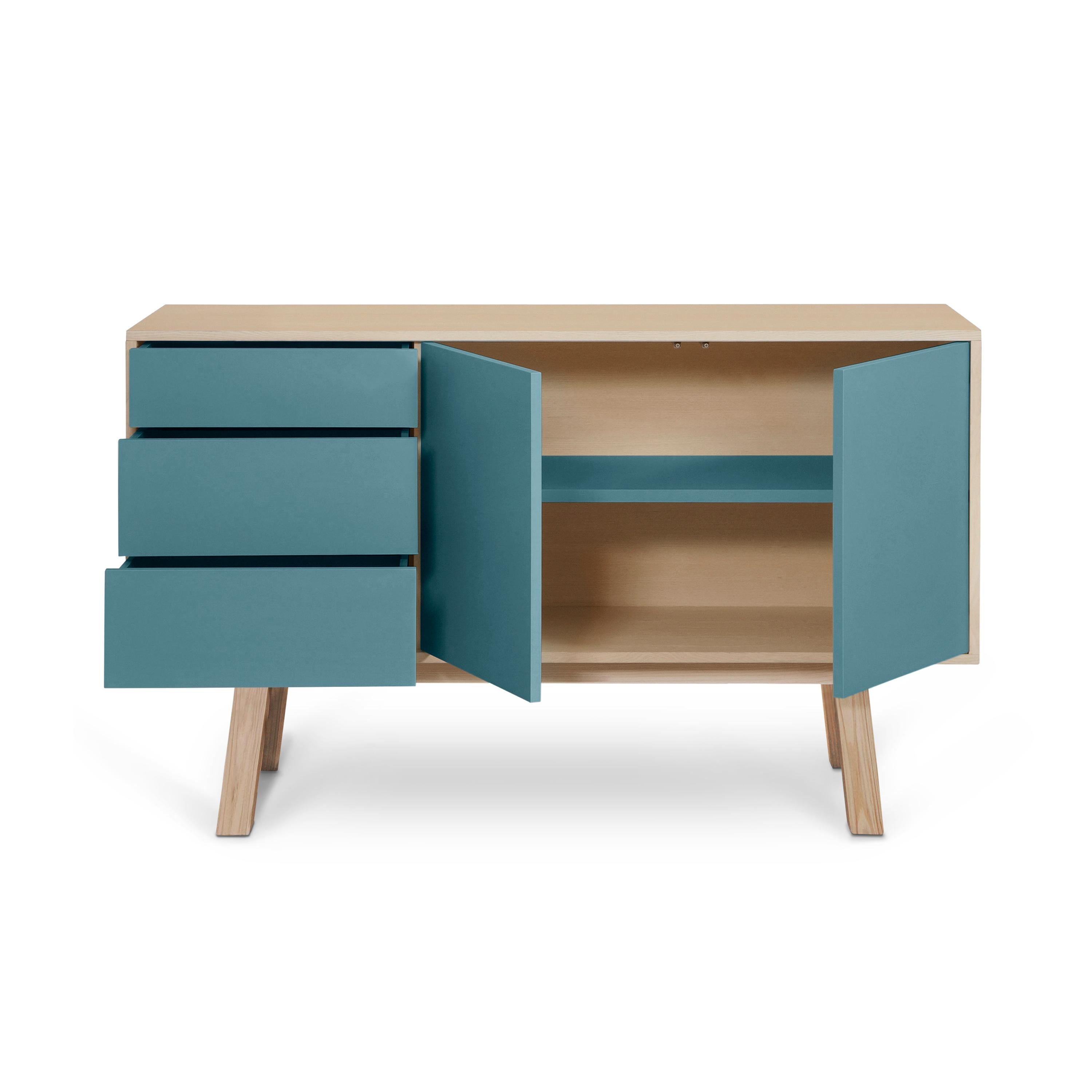 Credenza artigianale francese in legno azzurro con 3 cassetti, di E Gizard In condizioni Nuovo in vendita a Landivy, FR