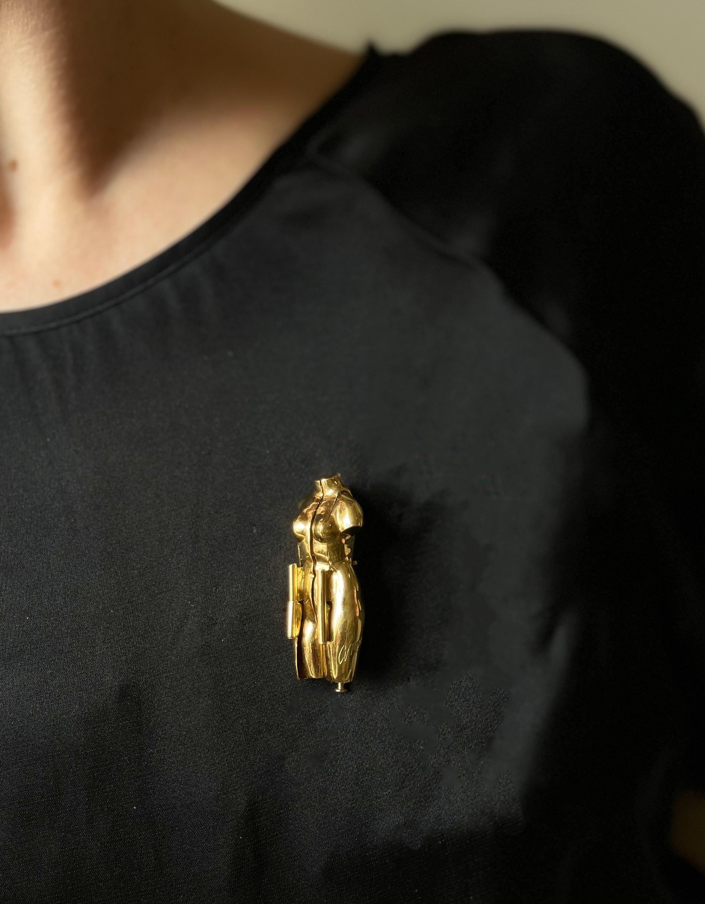 Unique designer signed 18k gold female figure locket brooch,  French made. Brooch measures 1 12/16
