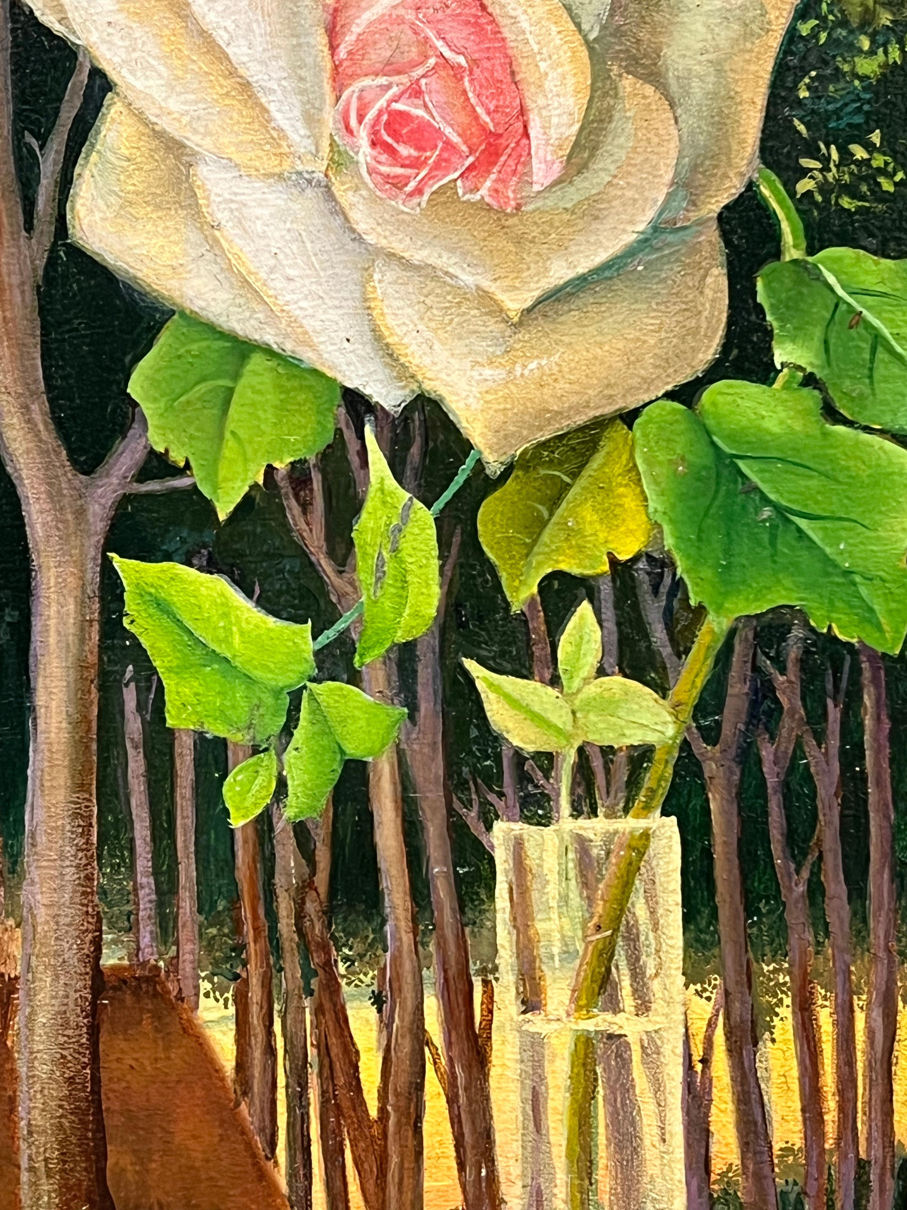 Coppia di nature morte francesi della metà del XX secolo che dipingono fiori ornati in un vaso di vetro - Interior Painting Marrone di French artist