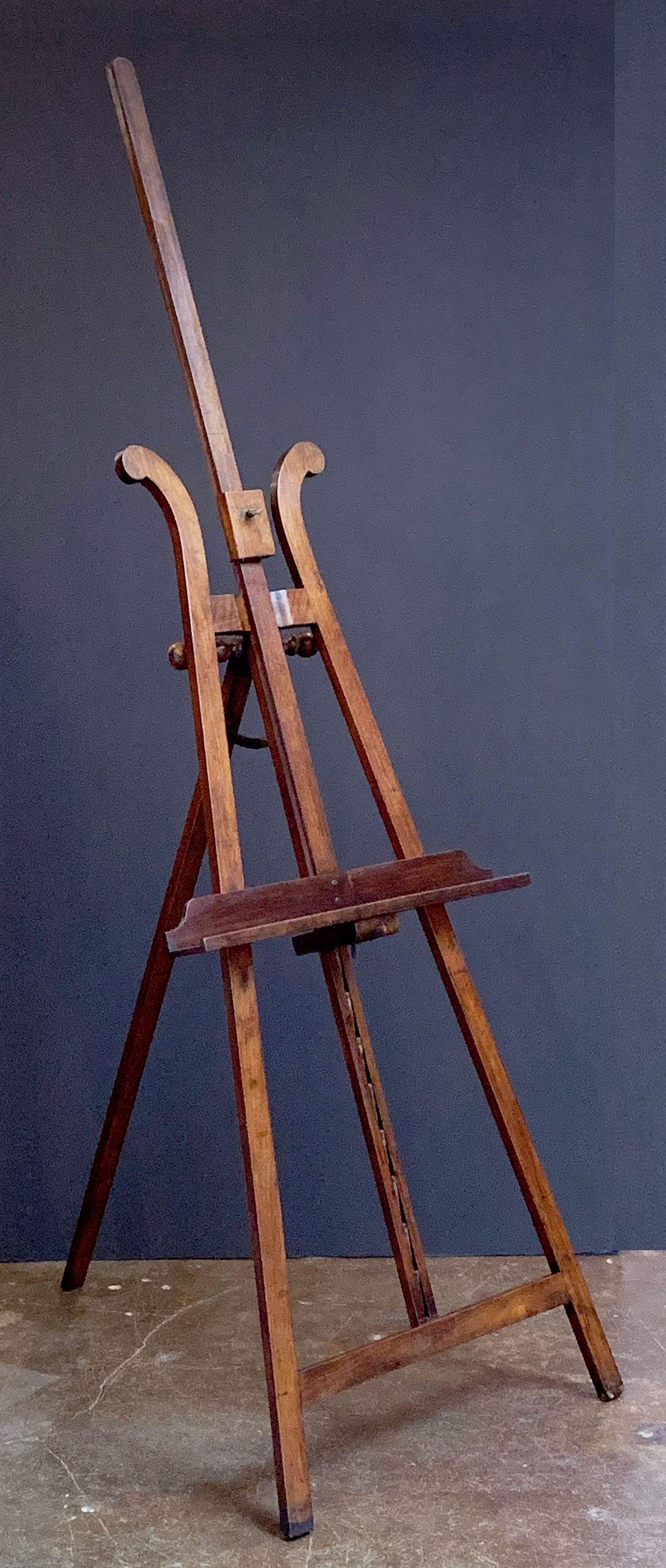 French Artist's Gallery Display or Studio Easel of Mahogany In Good Condition In Austin, TX