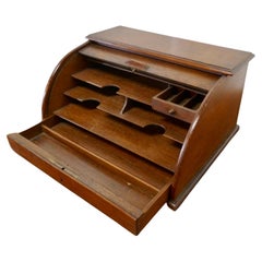 Schreibtischschachtel aus Eiche im französischen Arts and Crafts-Stil mit Tambour