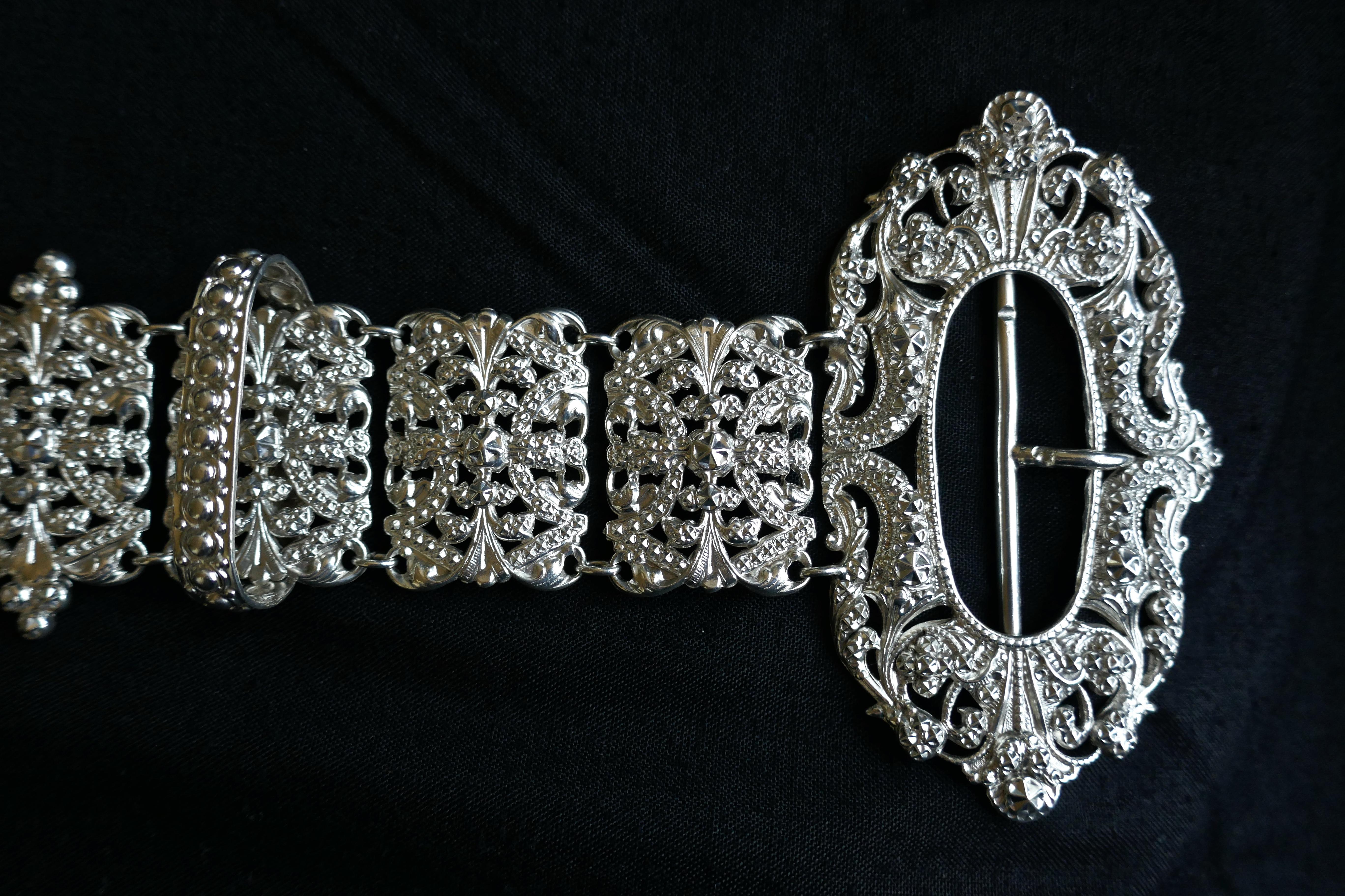 Women's French Arts and Crafts Silver Belt, Articulated Links with Chatelaine Ring For Sale