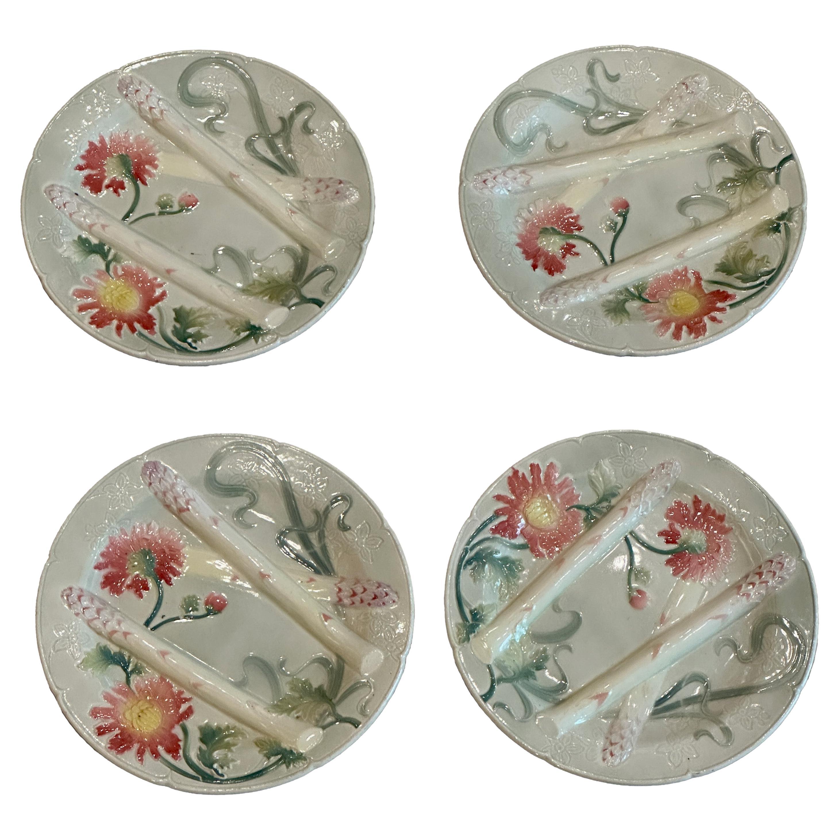 French asparagus plates, set of 4, St Clément, Aesthetic Movement, 19th century For Sale