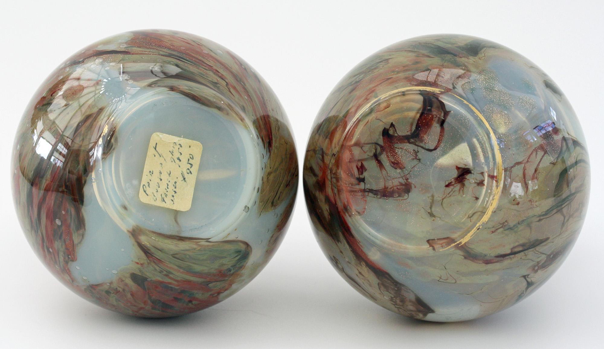 French Attributed Unusual Pair of Double Gourd Art Glass Vases, 19th Century In Good Condition For Sale In Bishop's Stortford, Hertfordshire