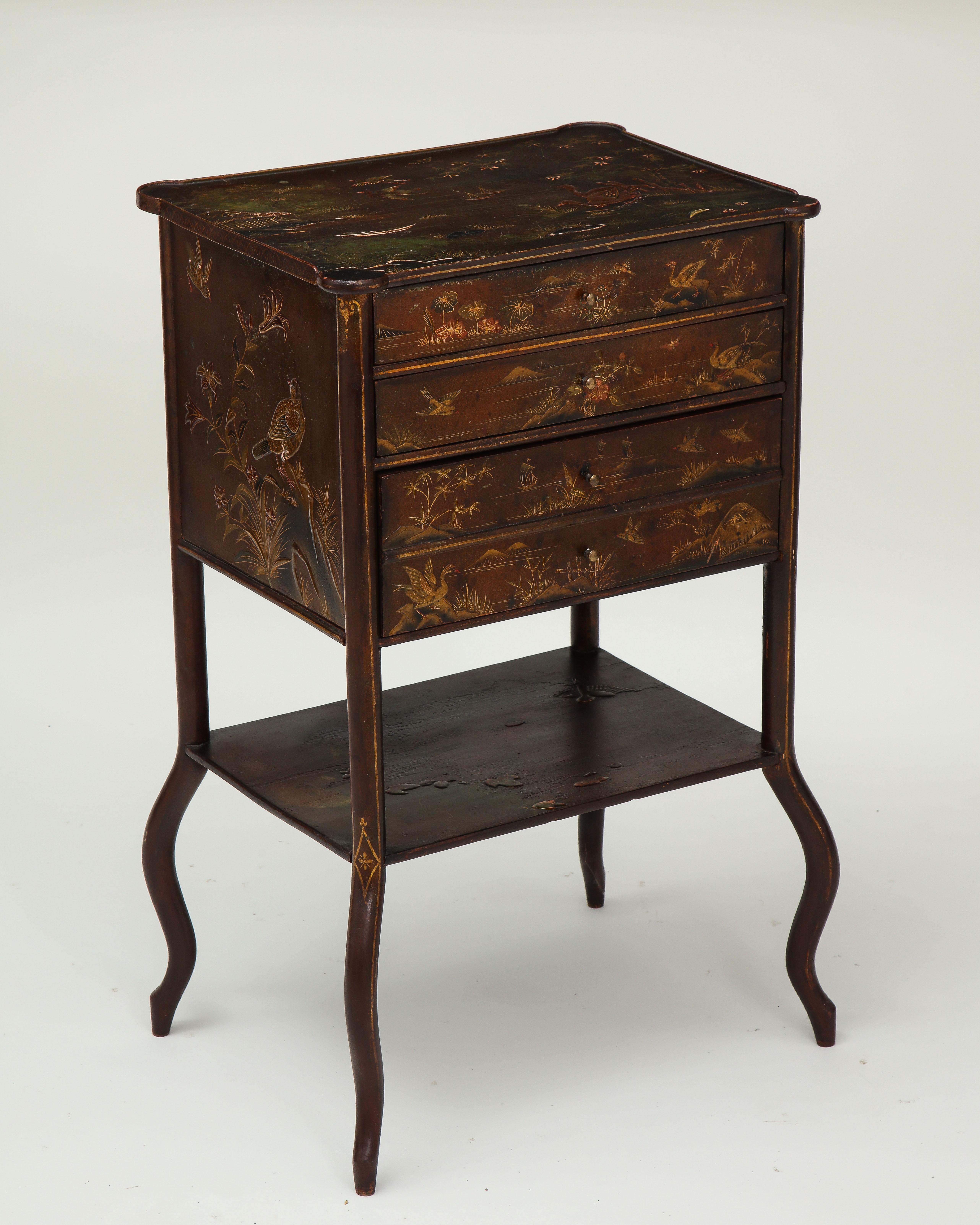 Chinoiserie French Aubergine and Gilt Japanned Occasional Table For Sale