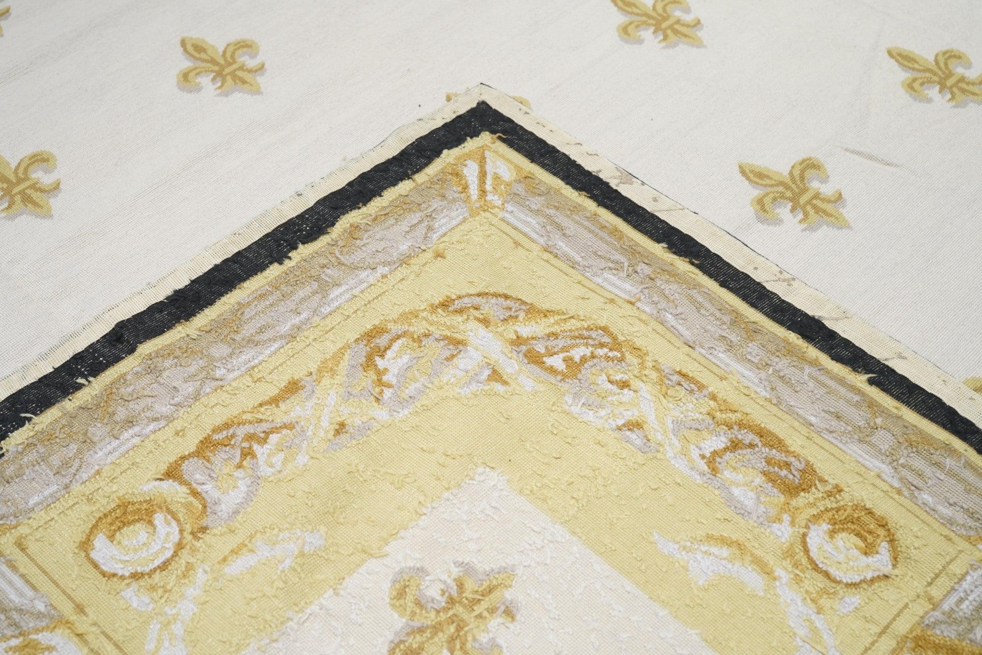 Tapis français Aubusson Design 10' x 14' en vente 4