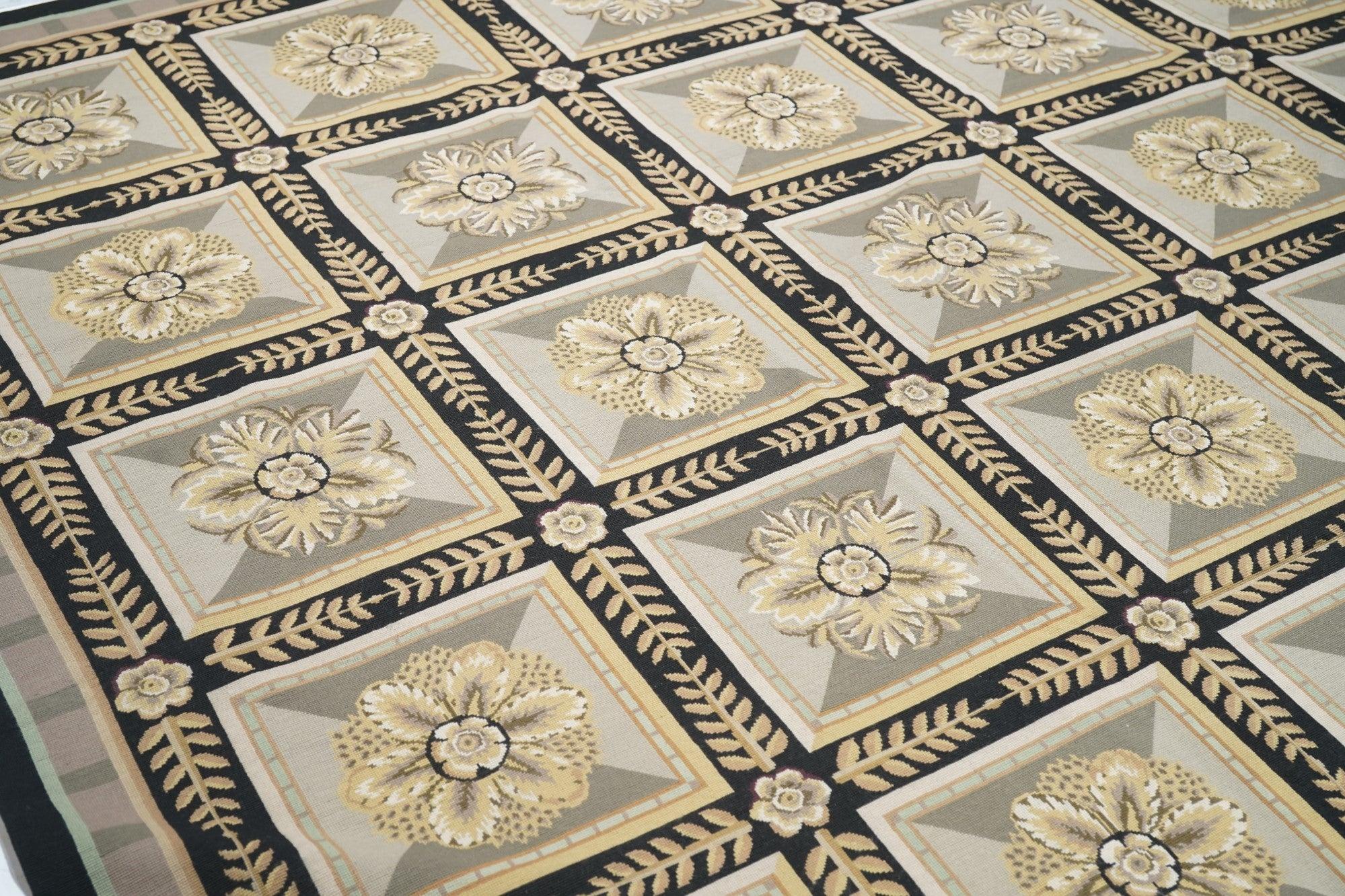 Tapis français Aubusson Design 10' x 14' Neuf - En vente à New York, NY
