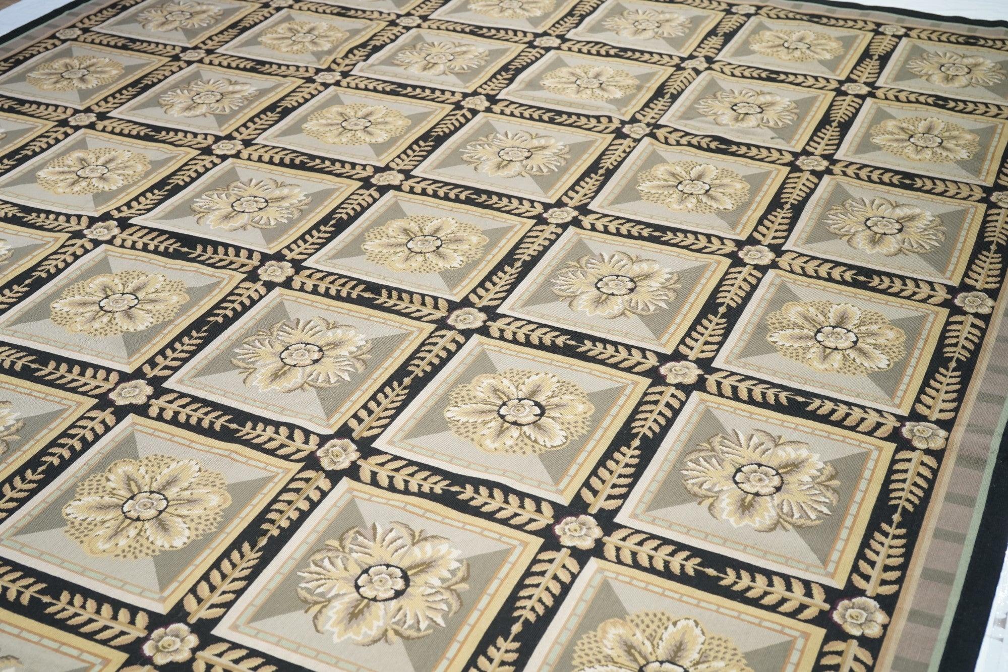 XXIe siècle et contemporain Tapis français Aubusson Design 10' x 14' en vente