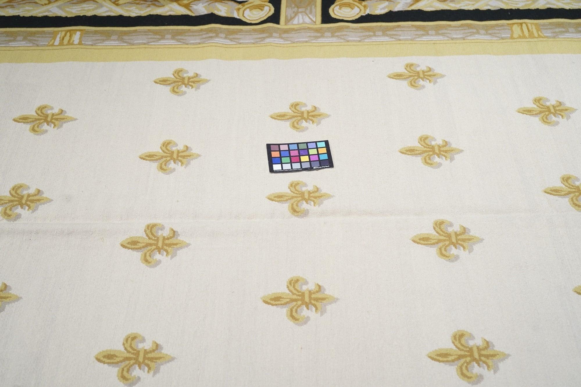 Tapis français Aubusson Design 10' x 14' en vente 2